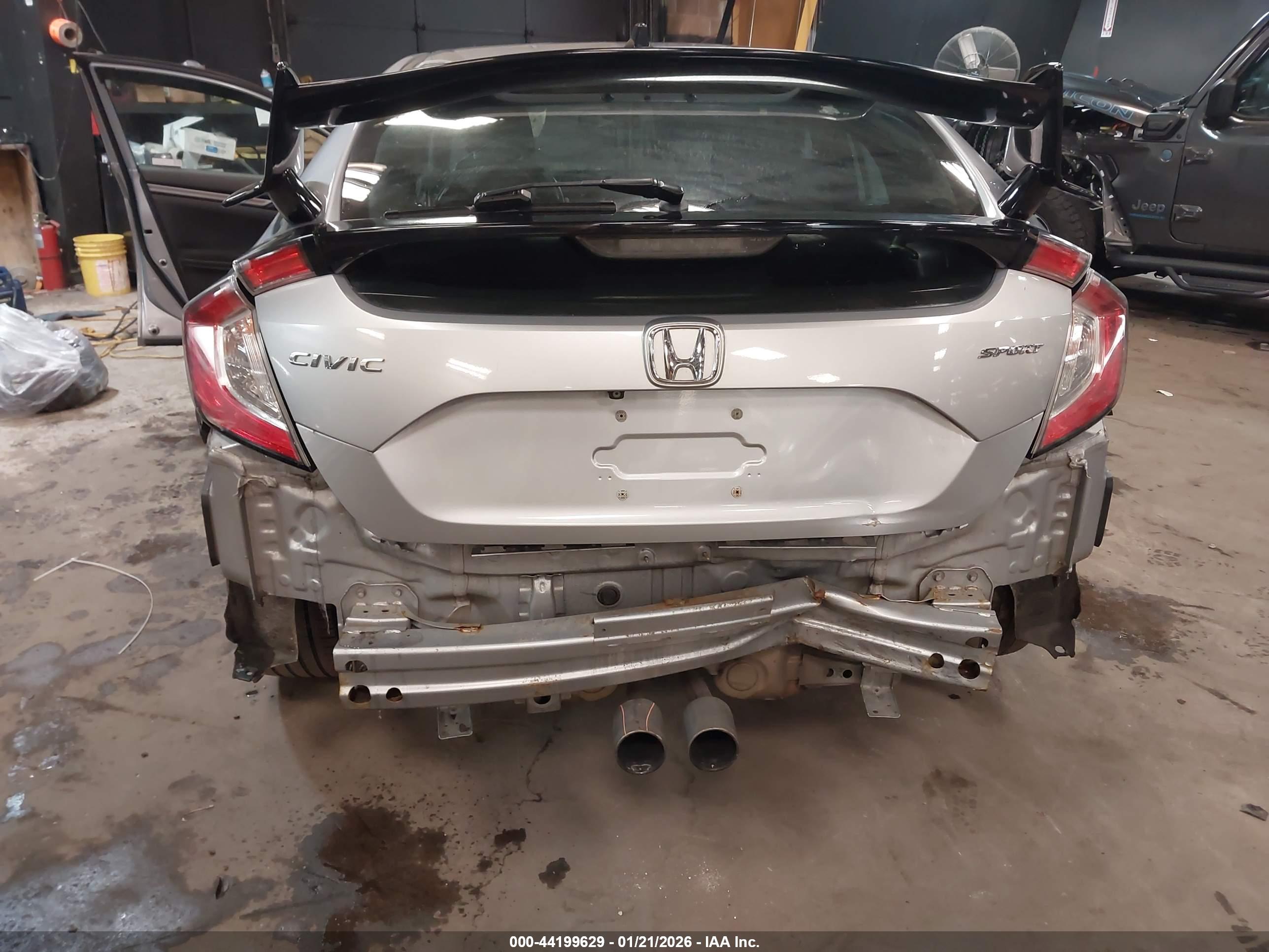 HONDA CIVIC image 6