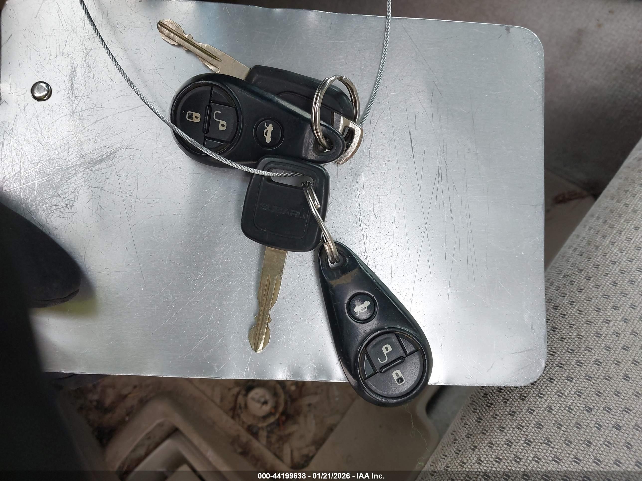SUBARU OUTBACK image 11