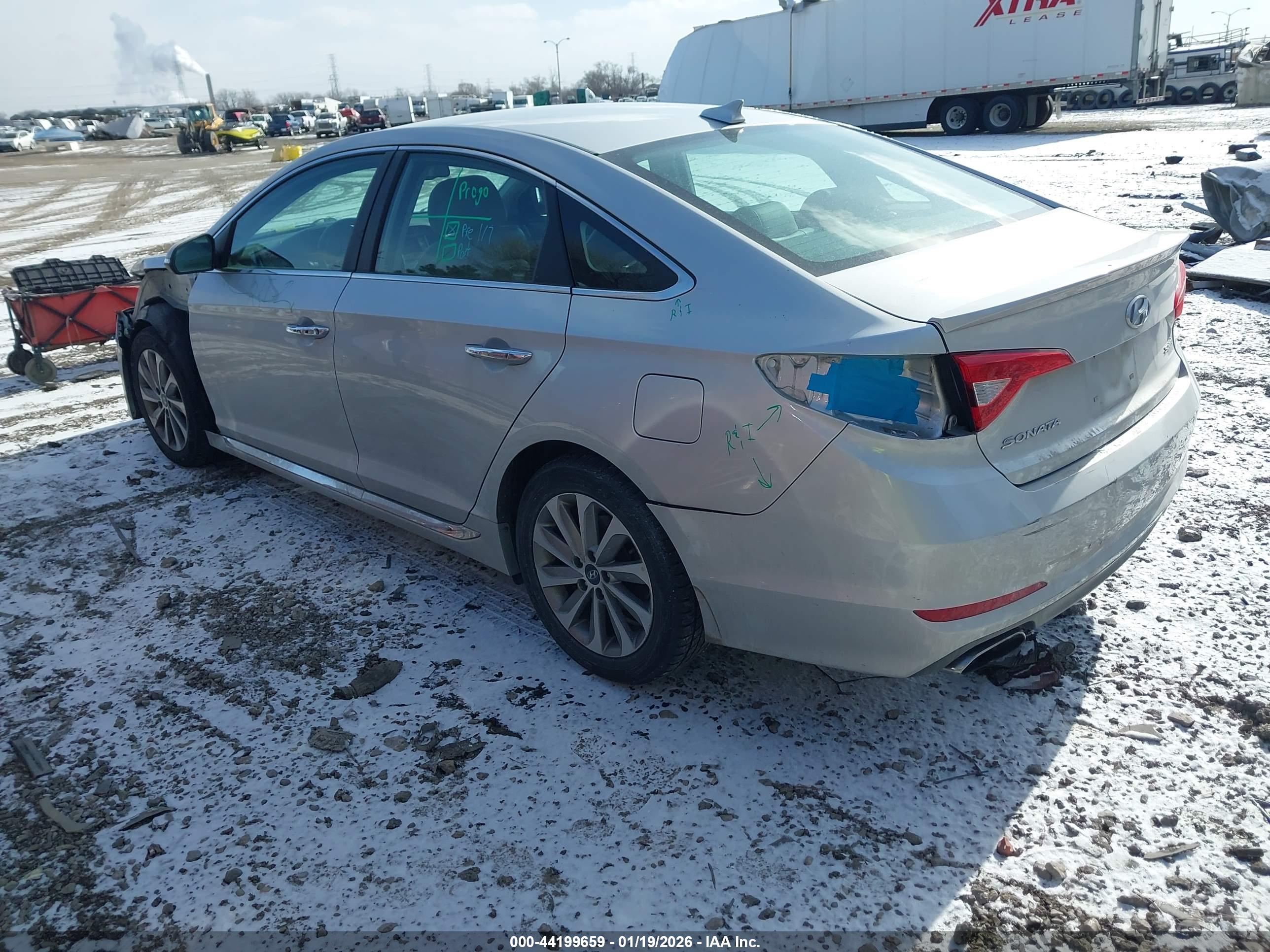 HYUNDAI SONATA image 3