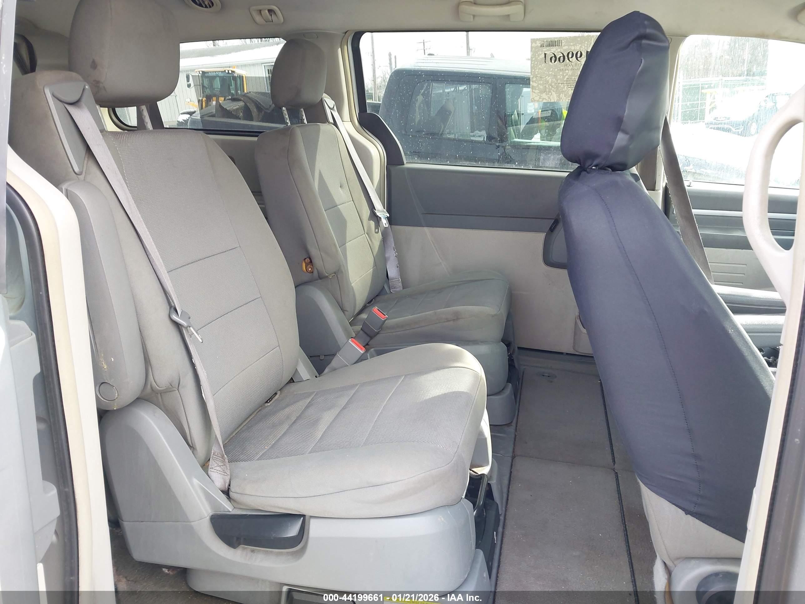 DODGE GRAND image 8