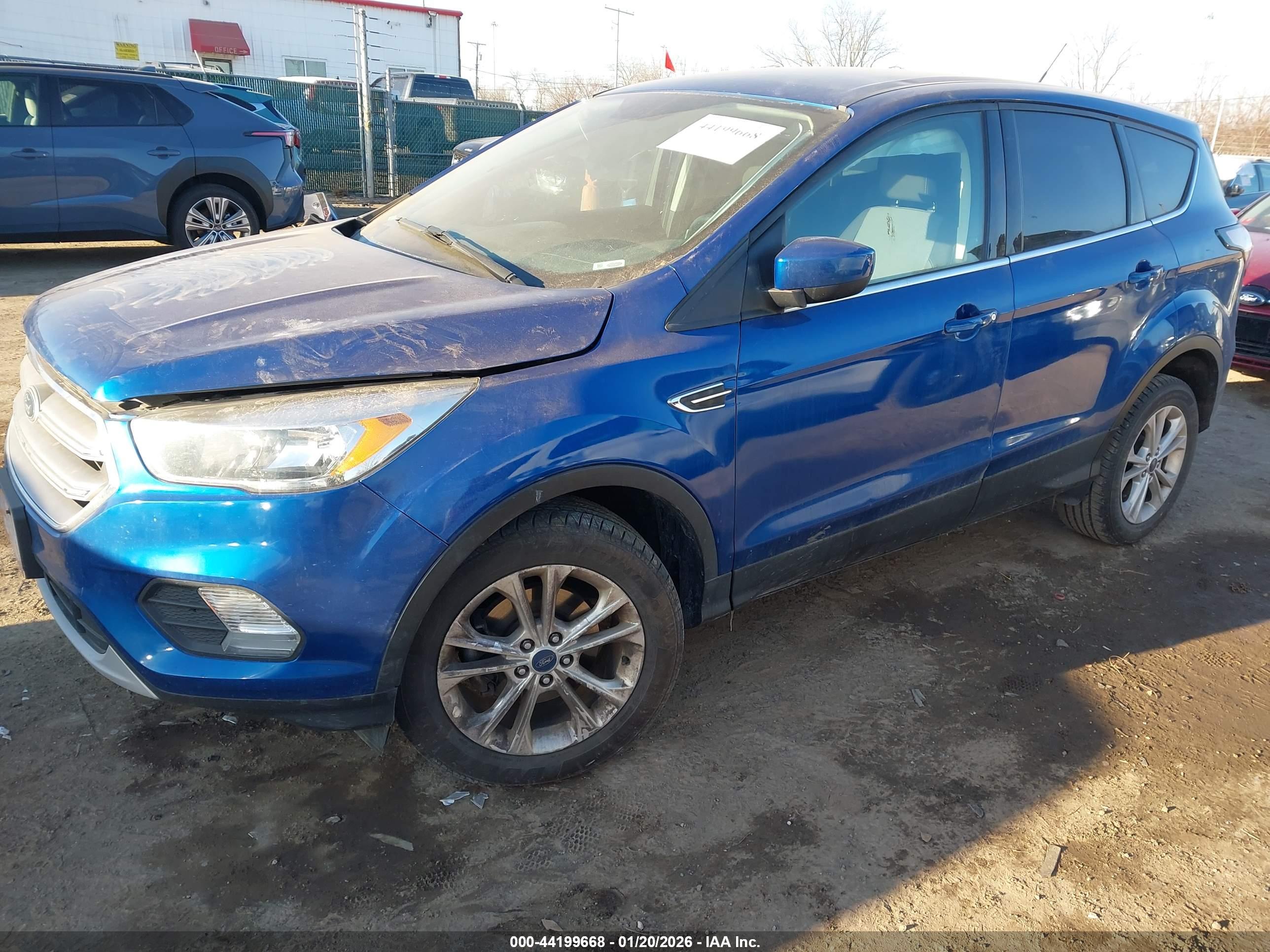 FORD ESCAPE image 2