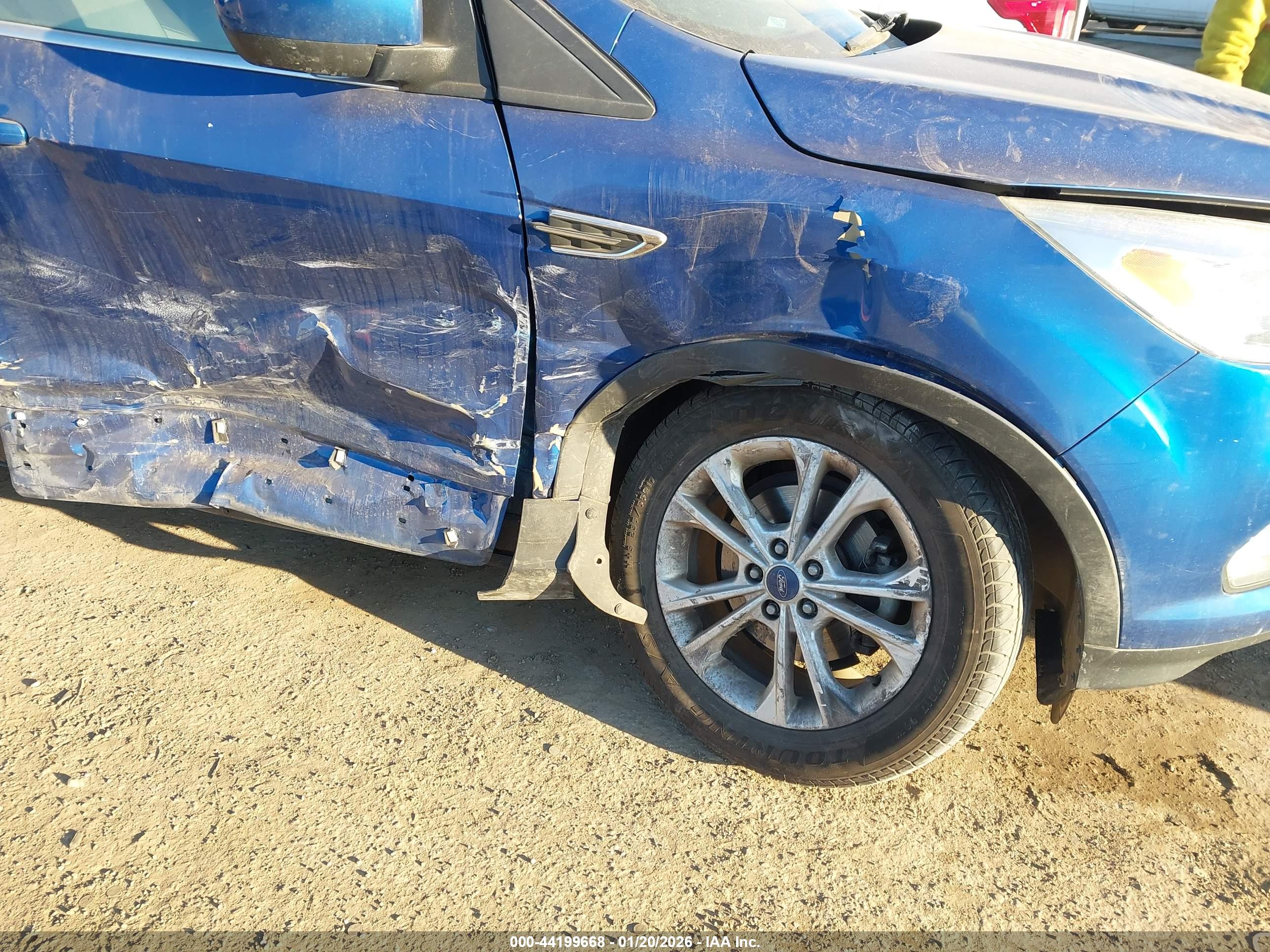FORD ESCAPE image 6