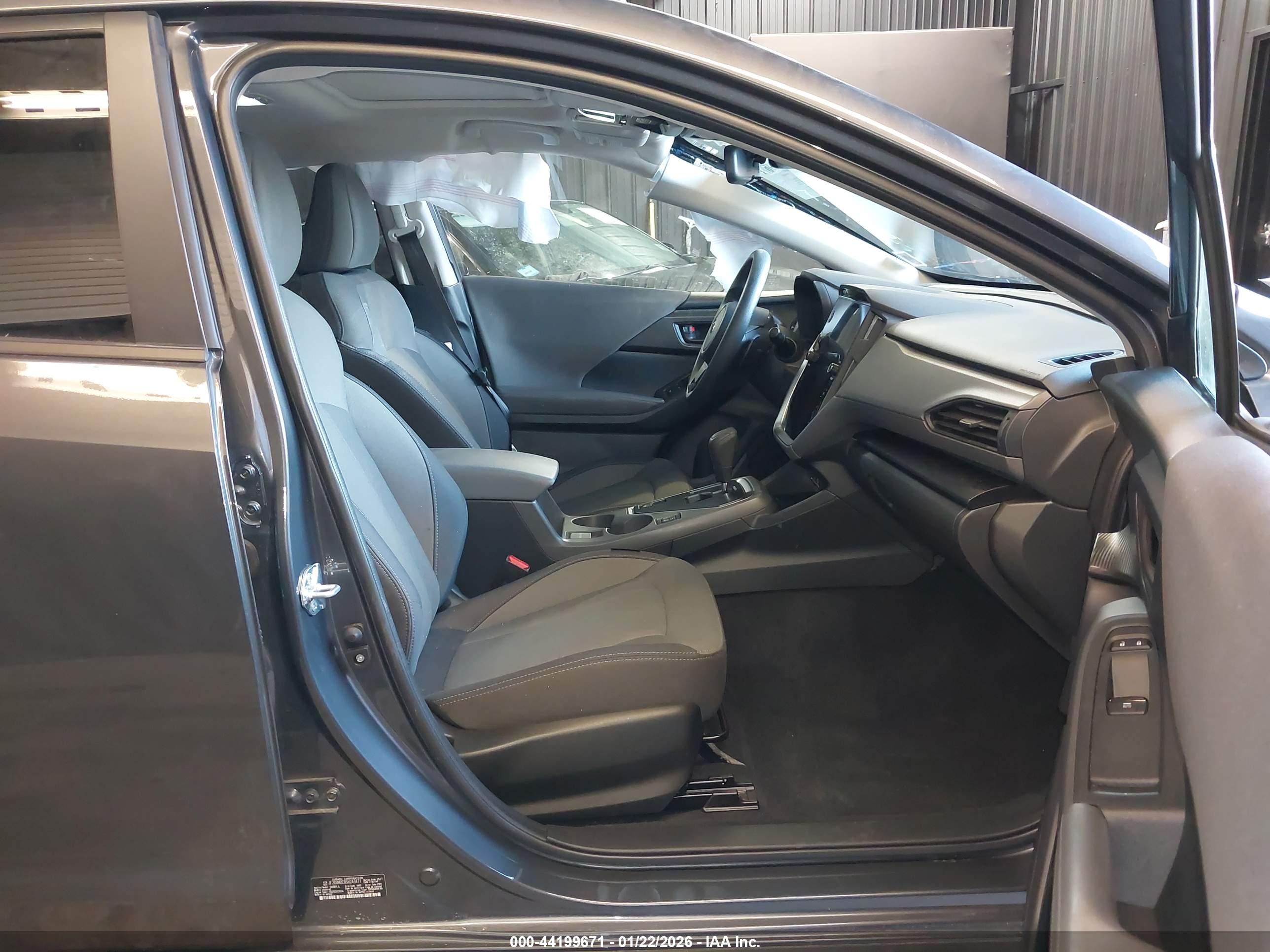 SUBARU CROSSTREK image 5