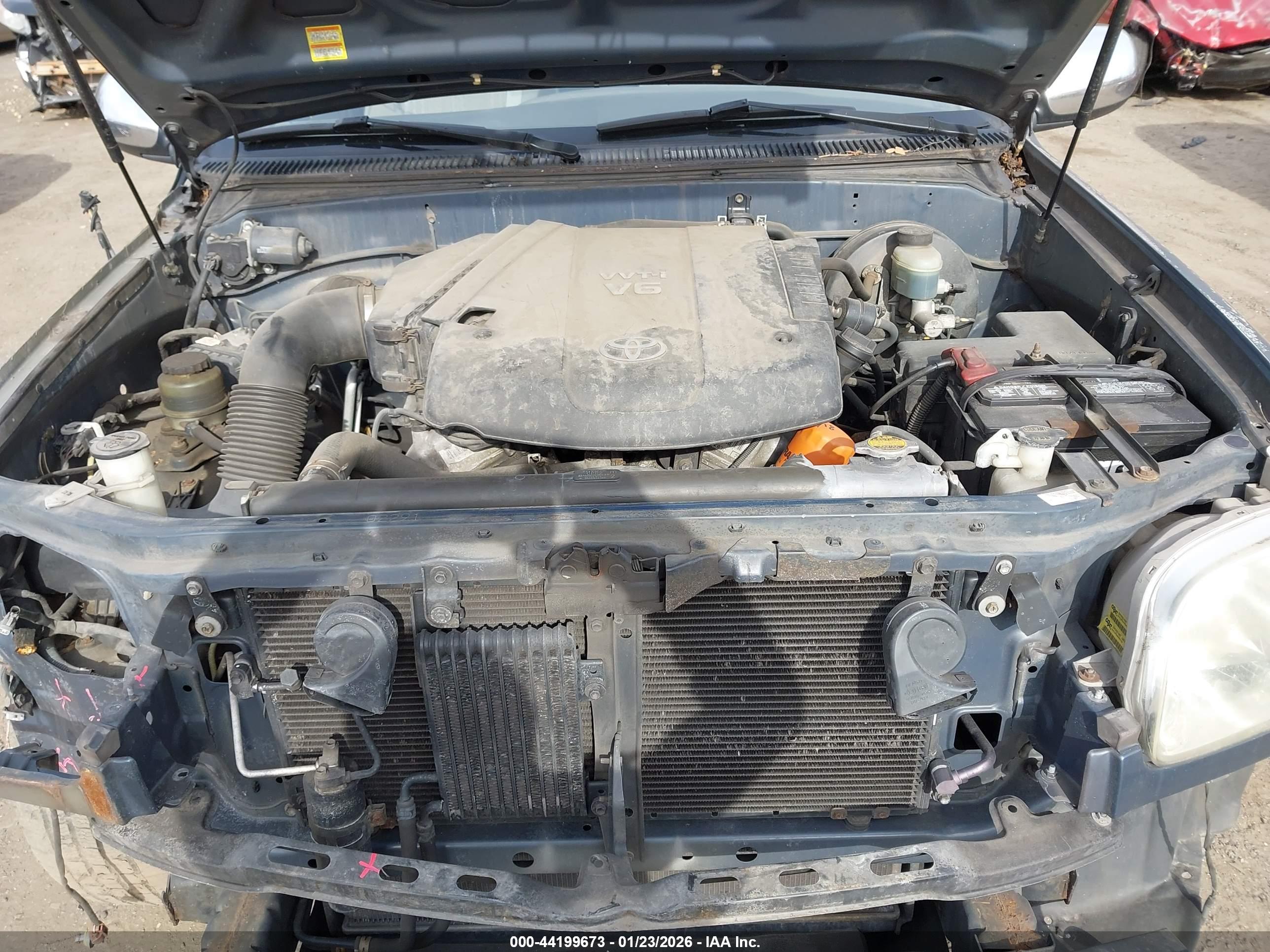 TOYOTA TUNDRA image 10