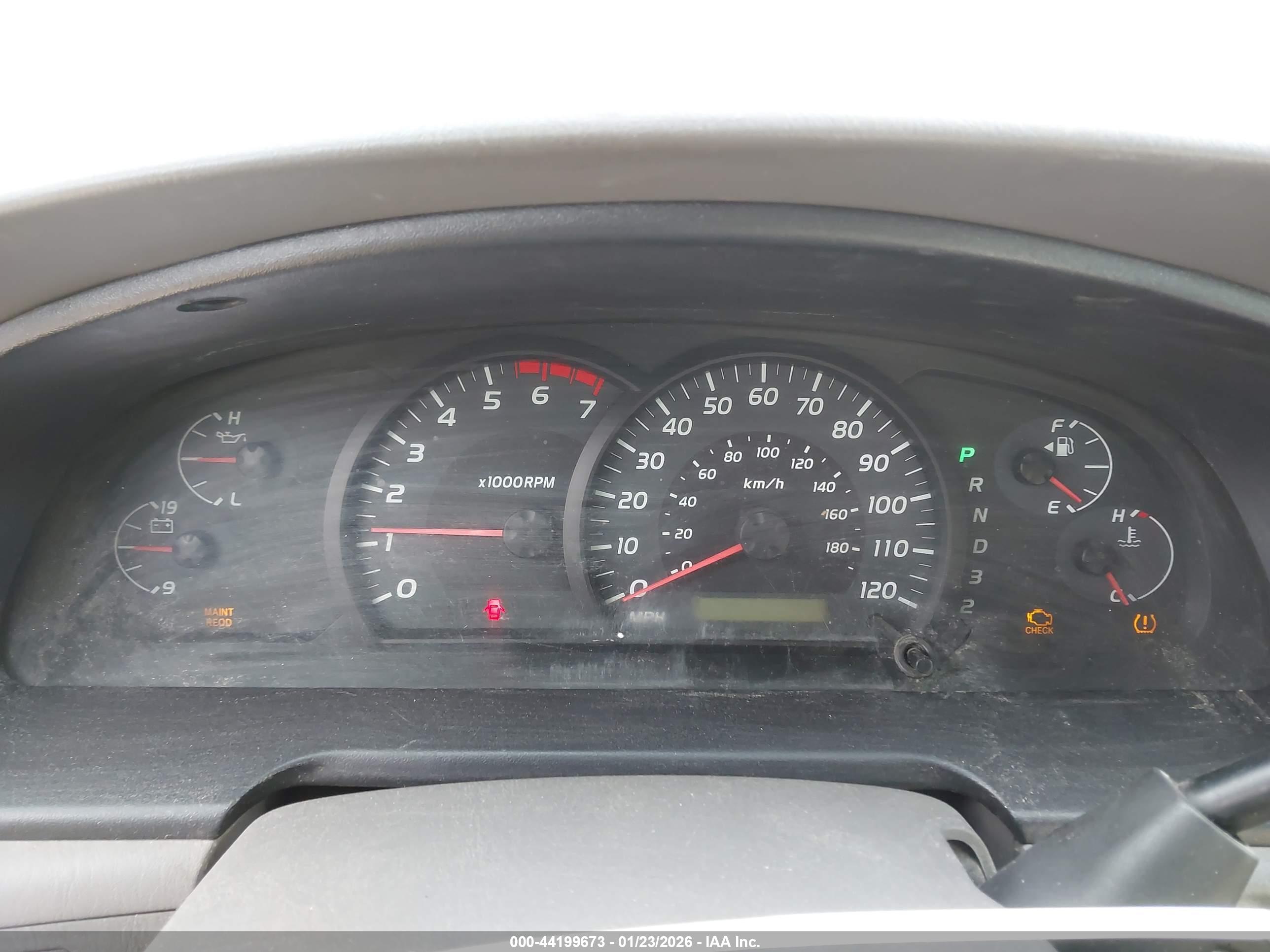 TOYOTA TUNDRA image 7