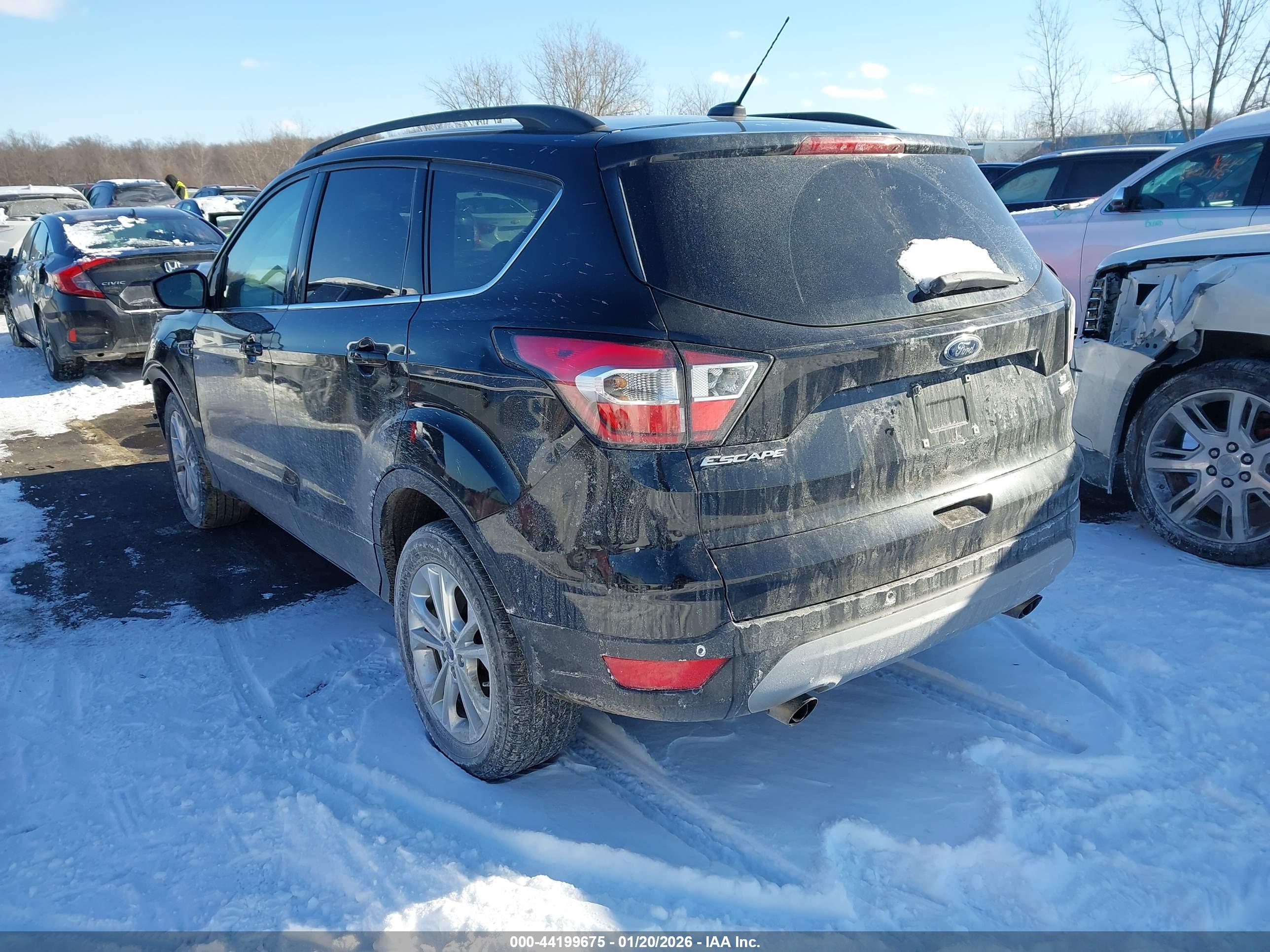 FORD ESCAPE image 3