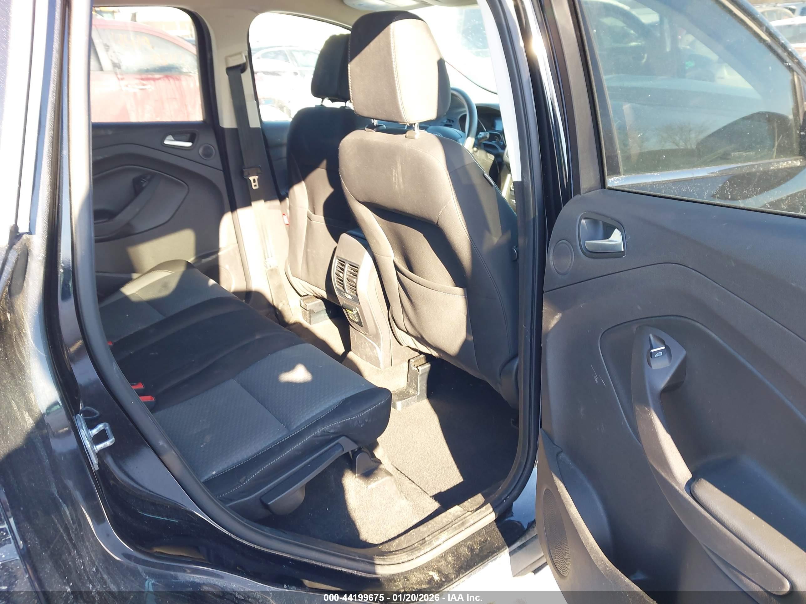 FORD ESCAPE image 8