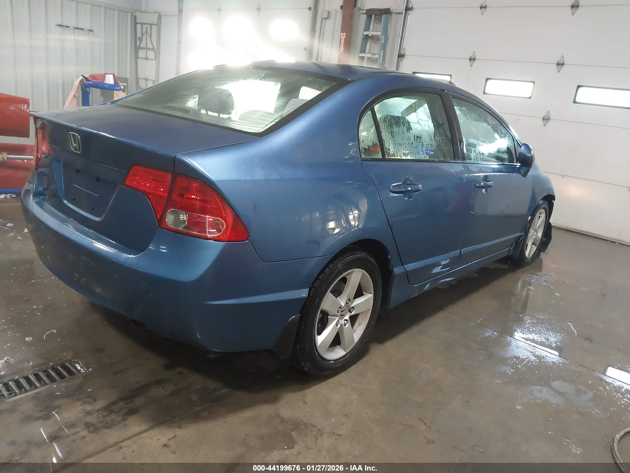 HONDA CIVIC image 4