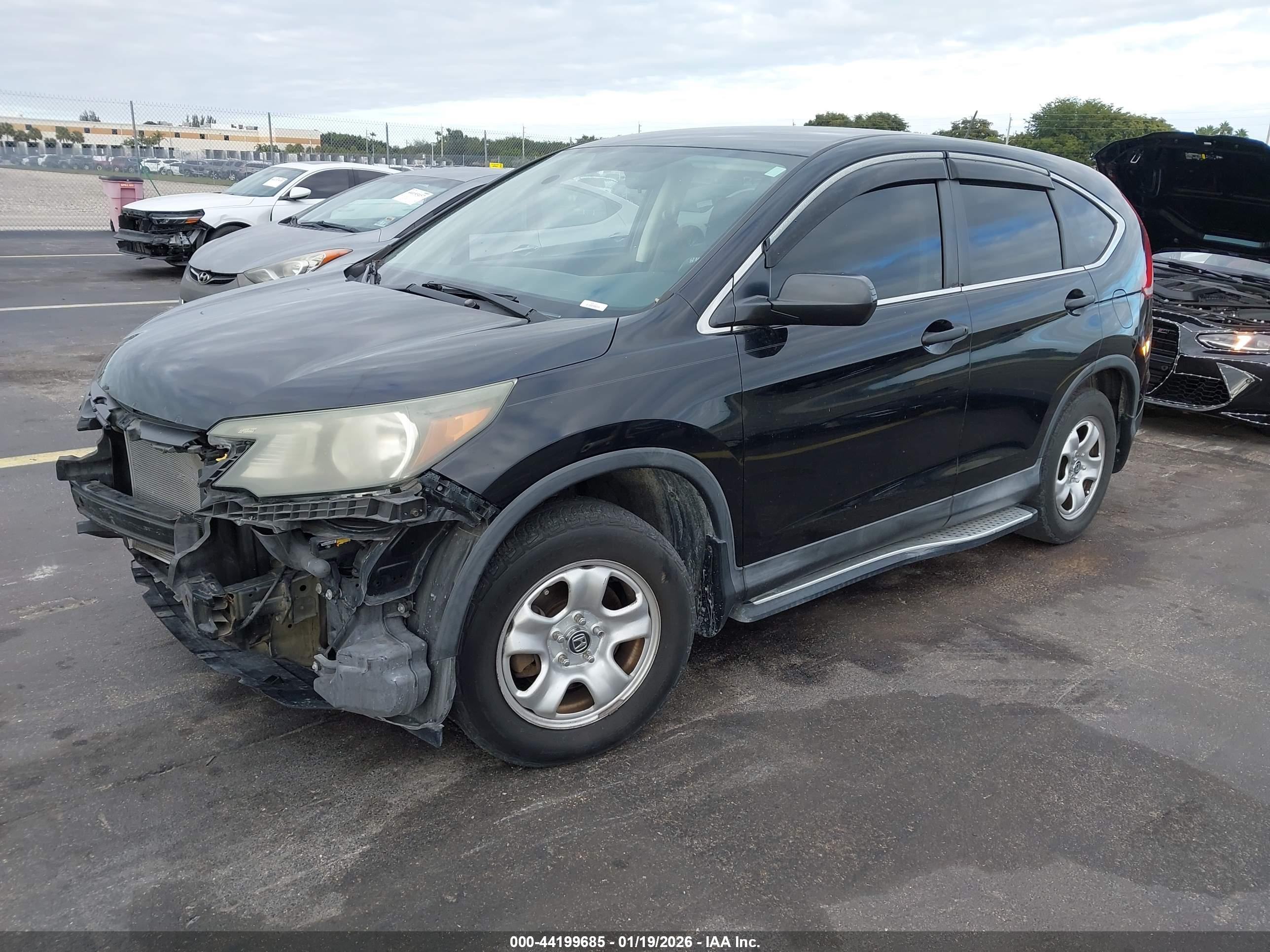 HONDA CR-V image 2