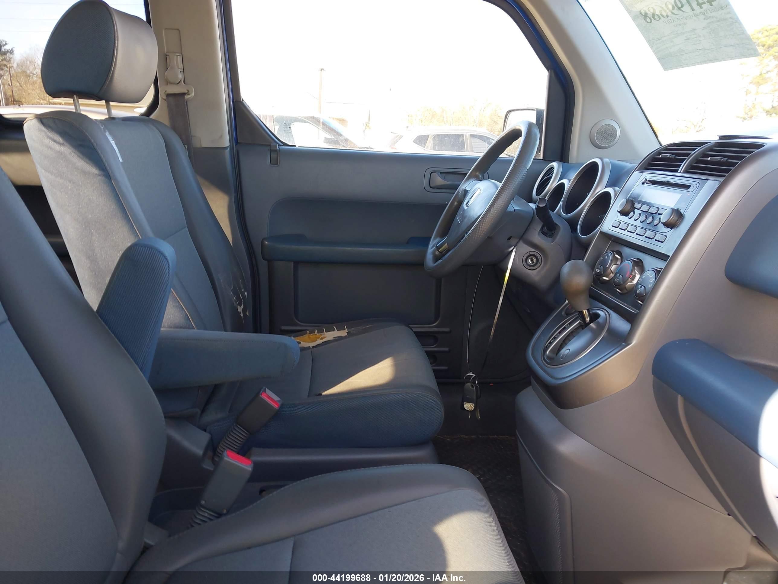 HONDA ELEMENT image 5