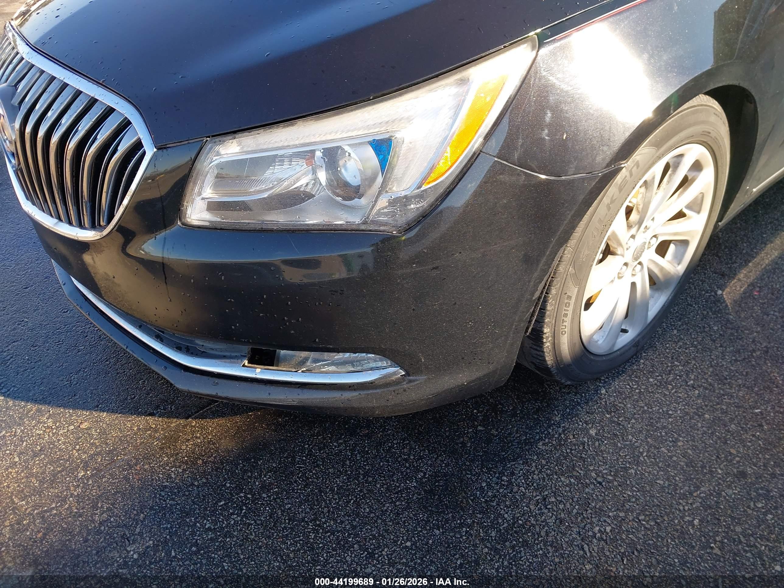 BUICK LACROSSE image 6
