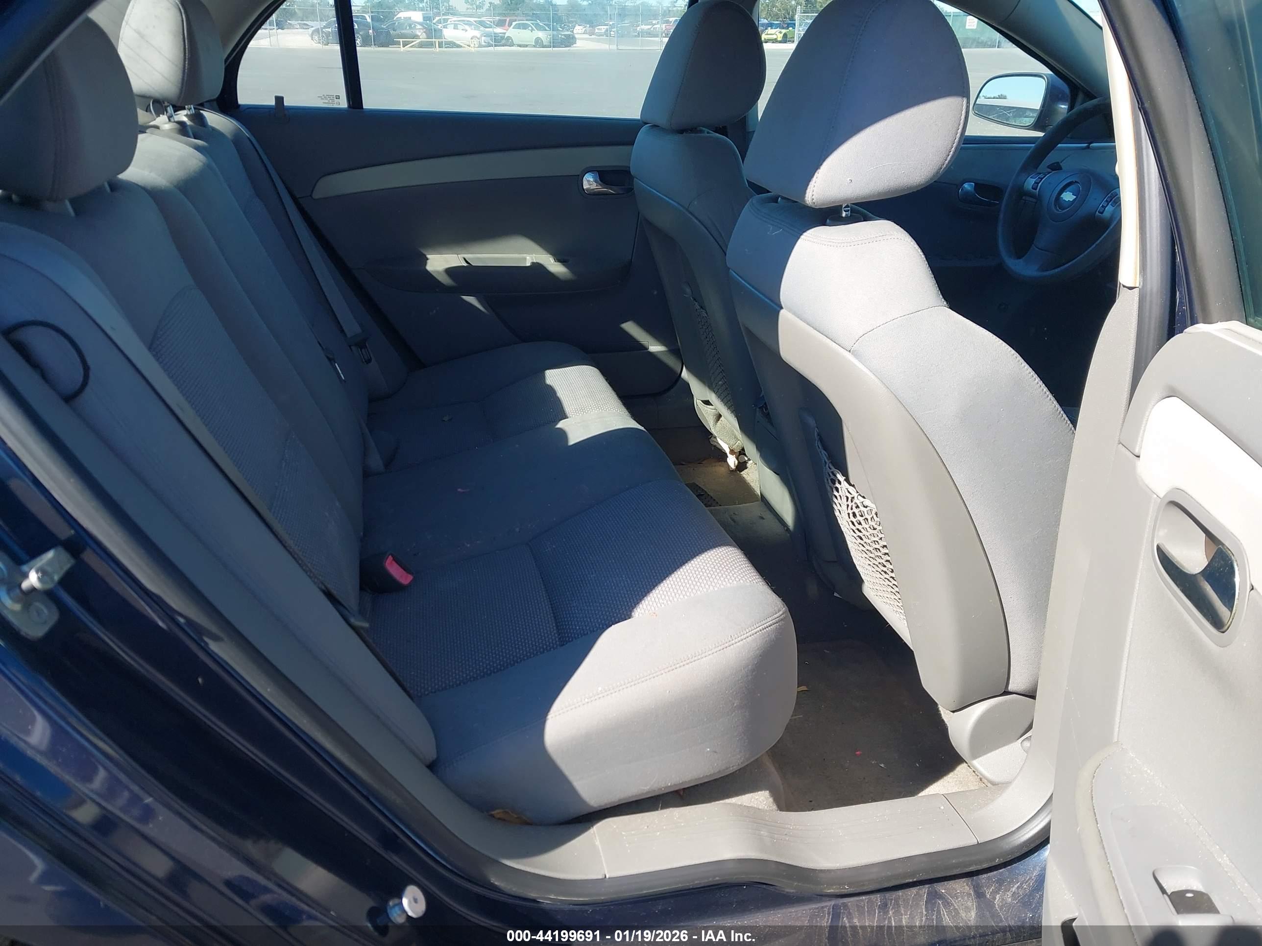CHEVROLET MALIBU image 8