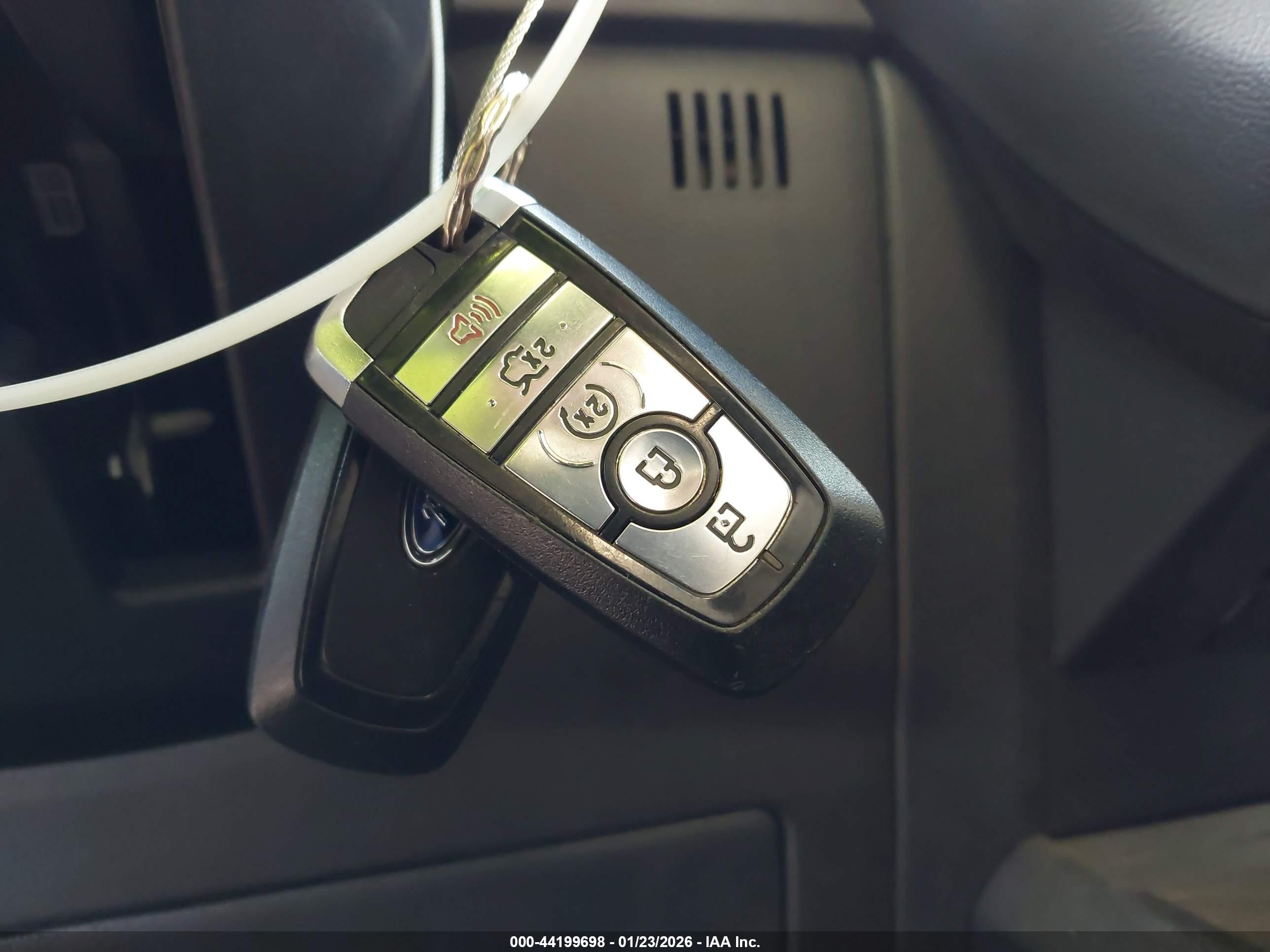 FORD EDGE image 11