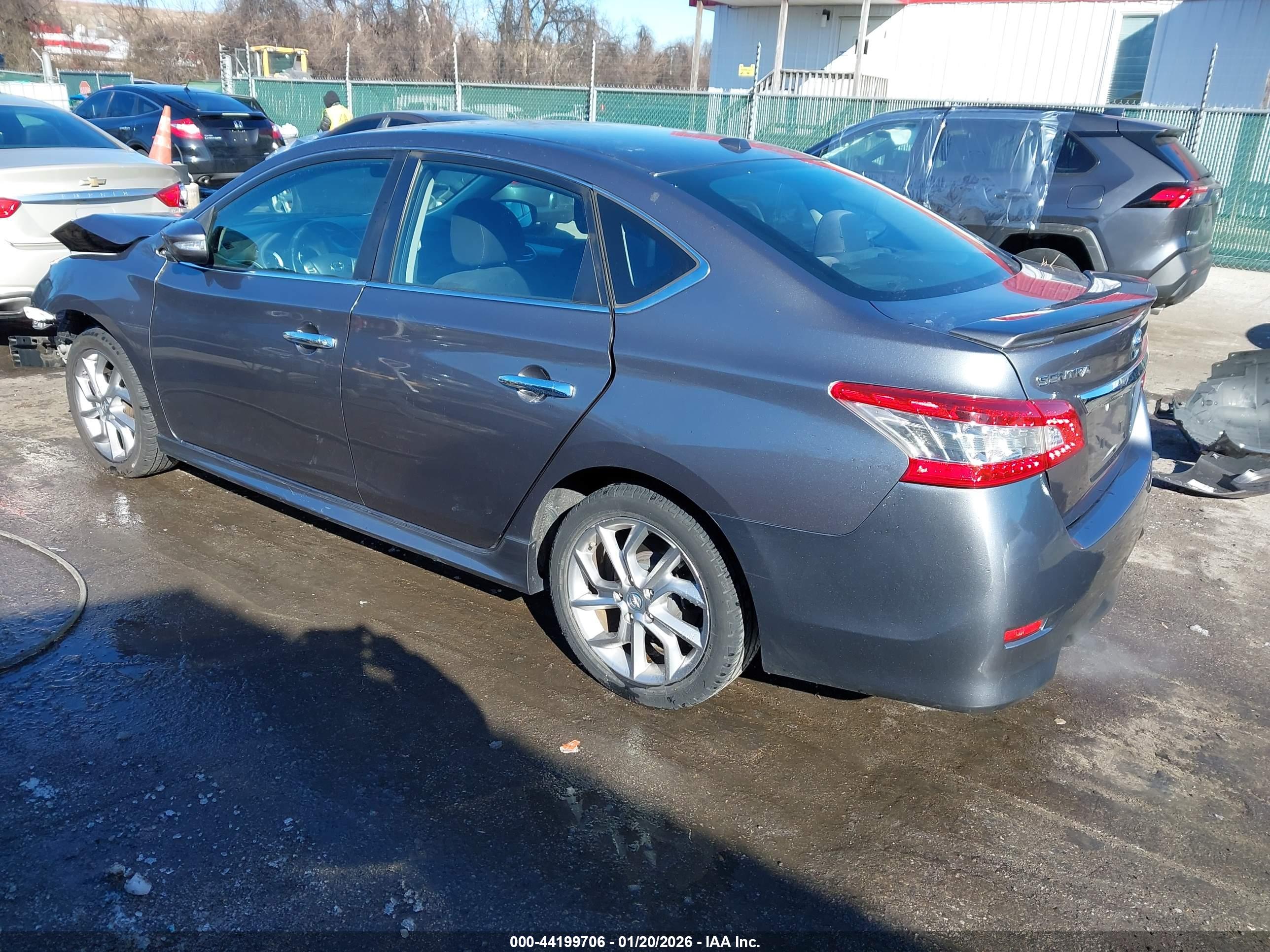 NISSAN SENTRA image 3