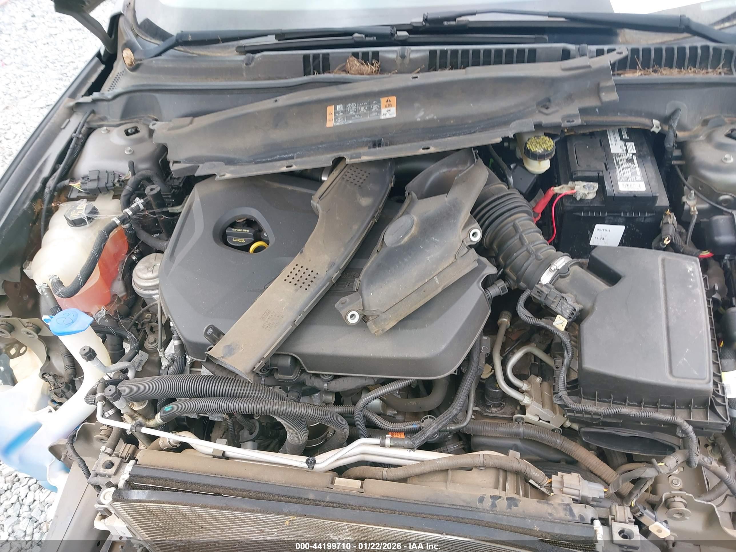 FORD FUSION image 10