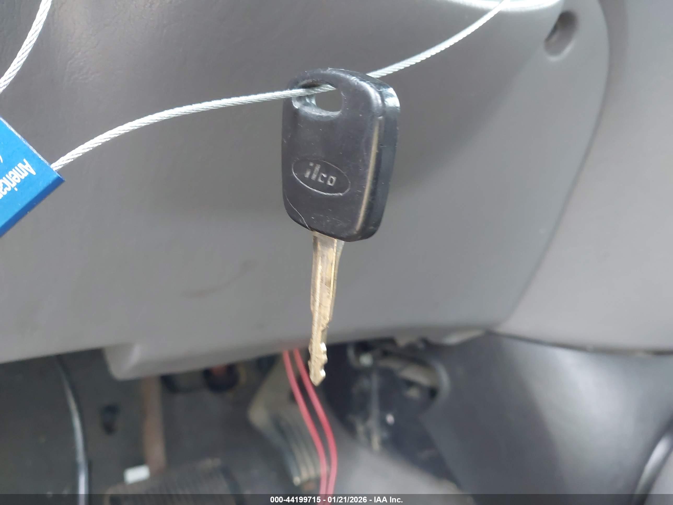 FORD FOCUS image 11