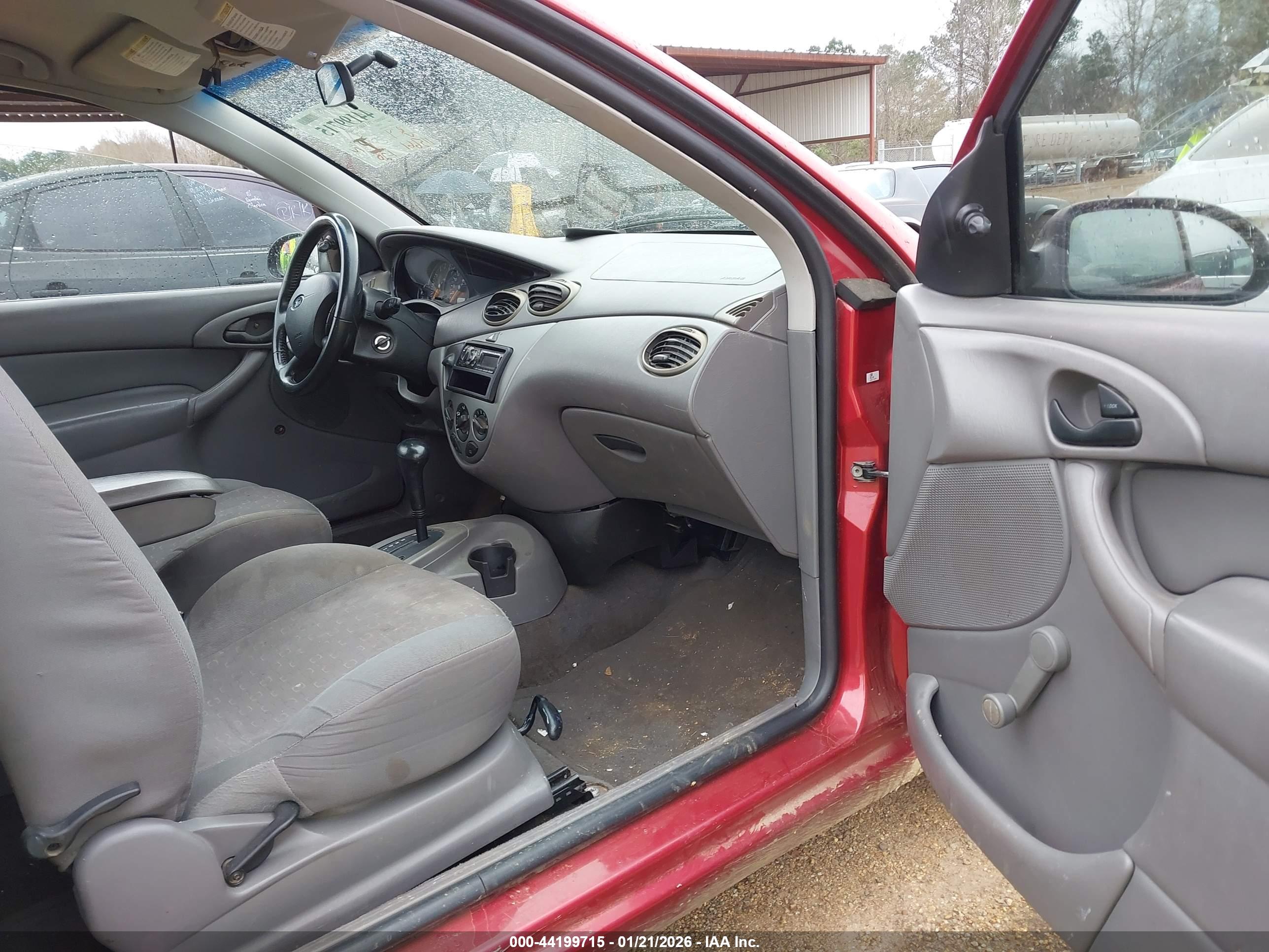 FORD FOCUS image 5