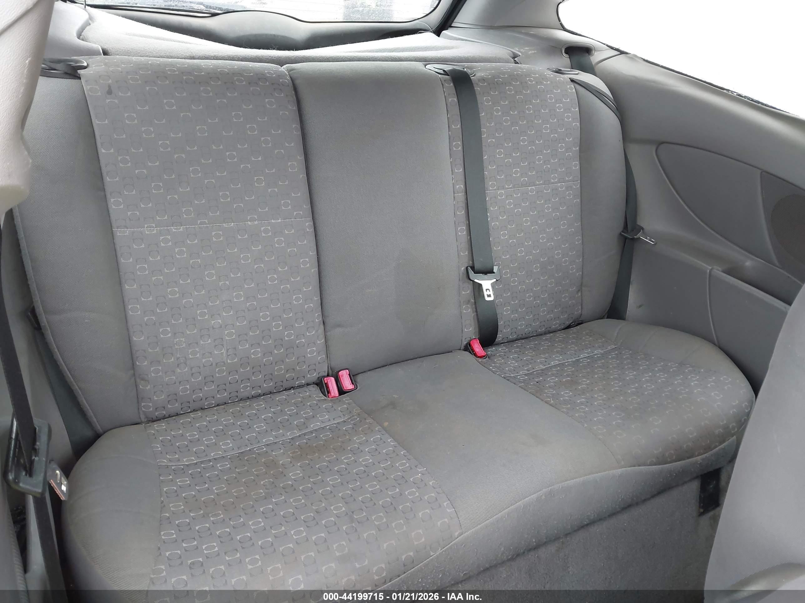 FORD FOCUS image 8