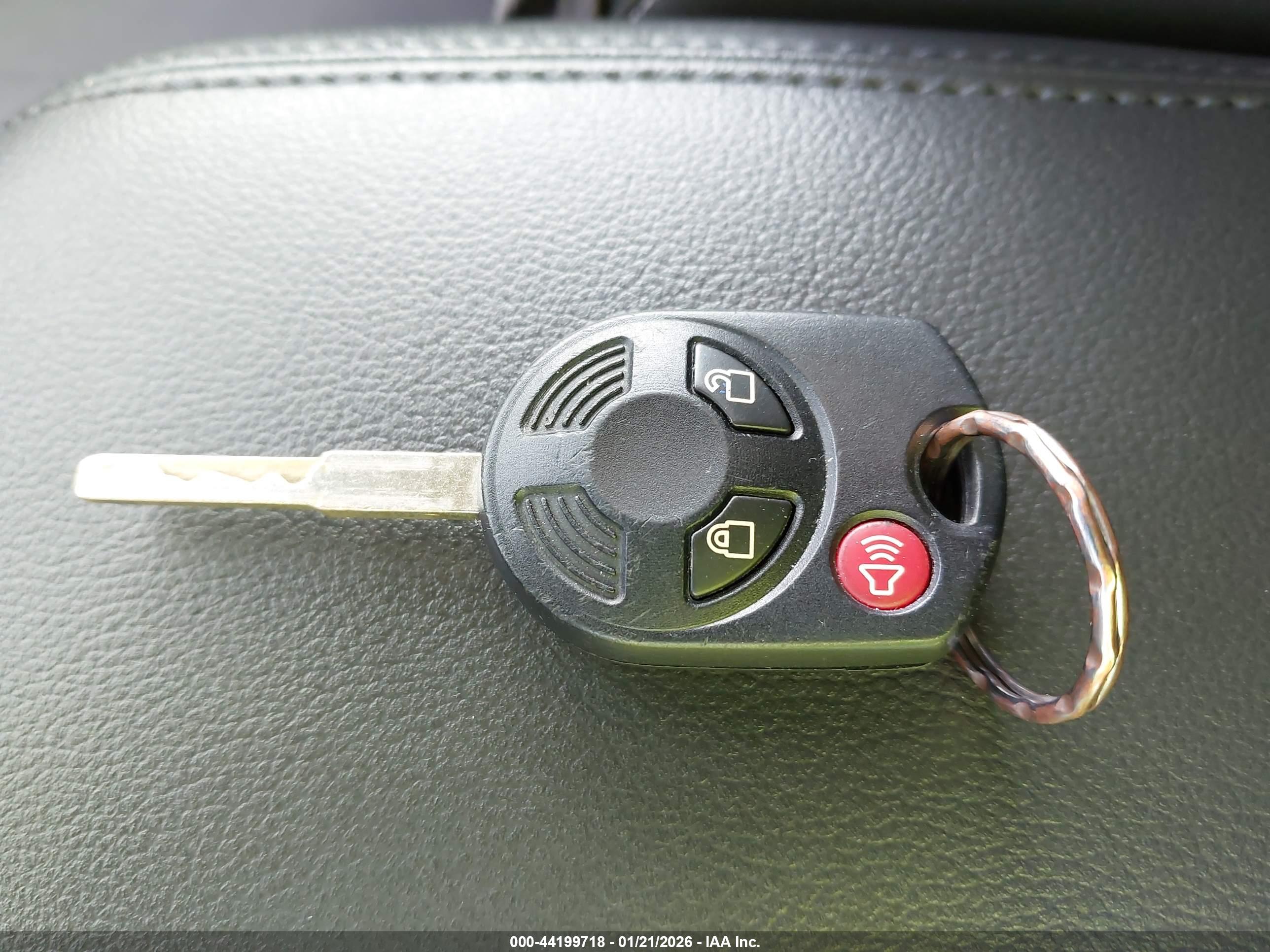 FORD ESCAPE image 11