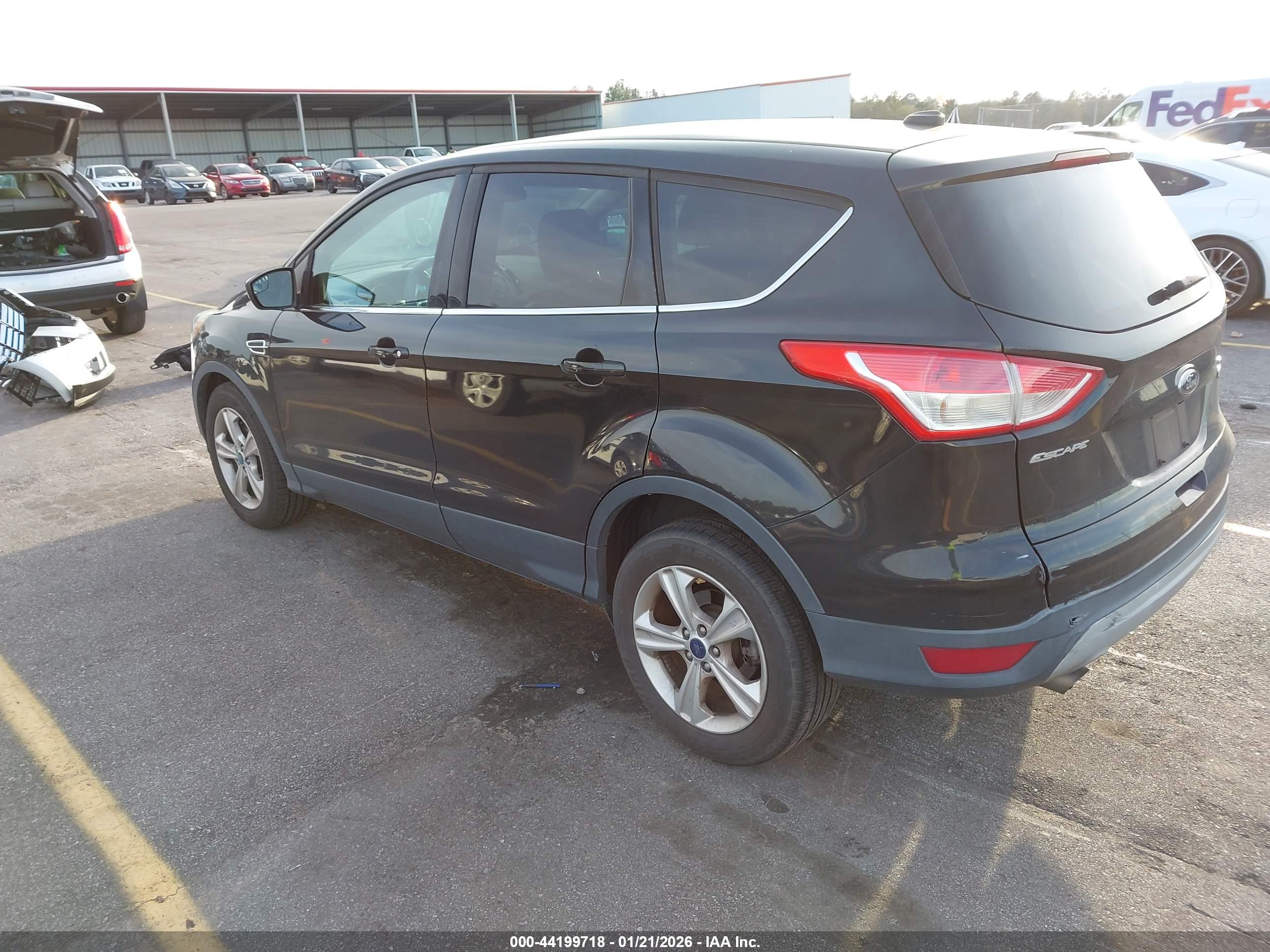FORD ESCAPE image 3