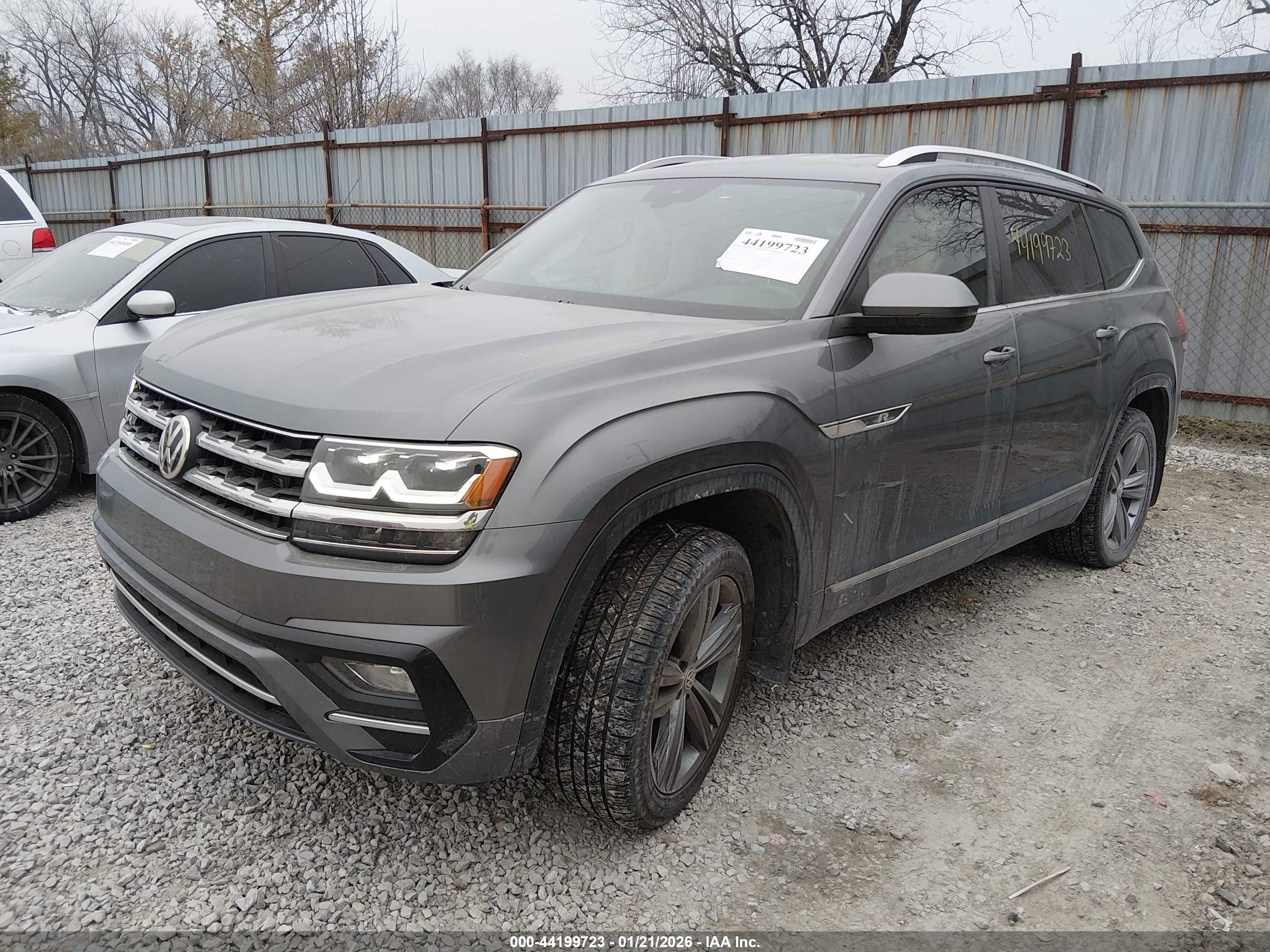 VOLKSWAGEN ATLAS image 2