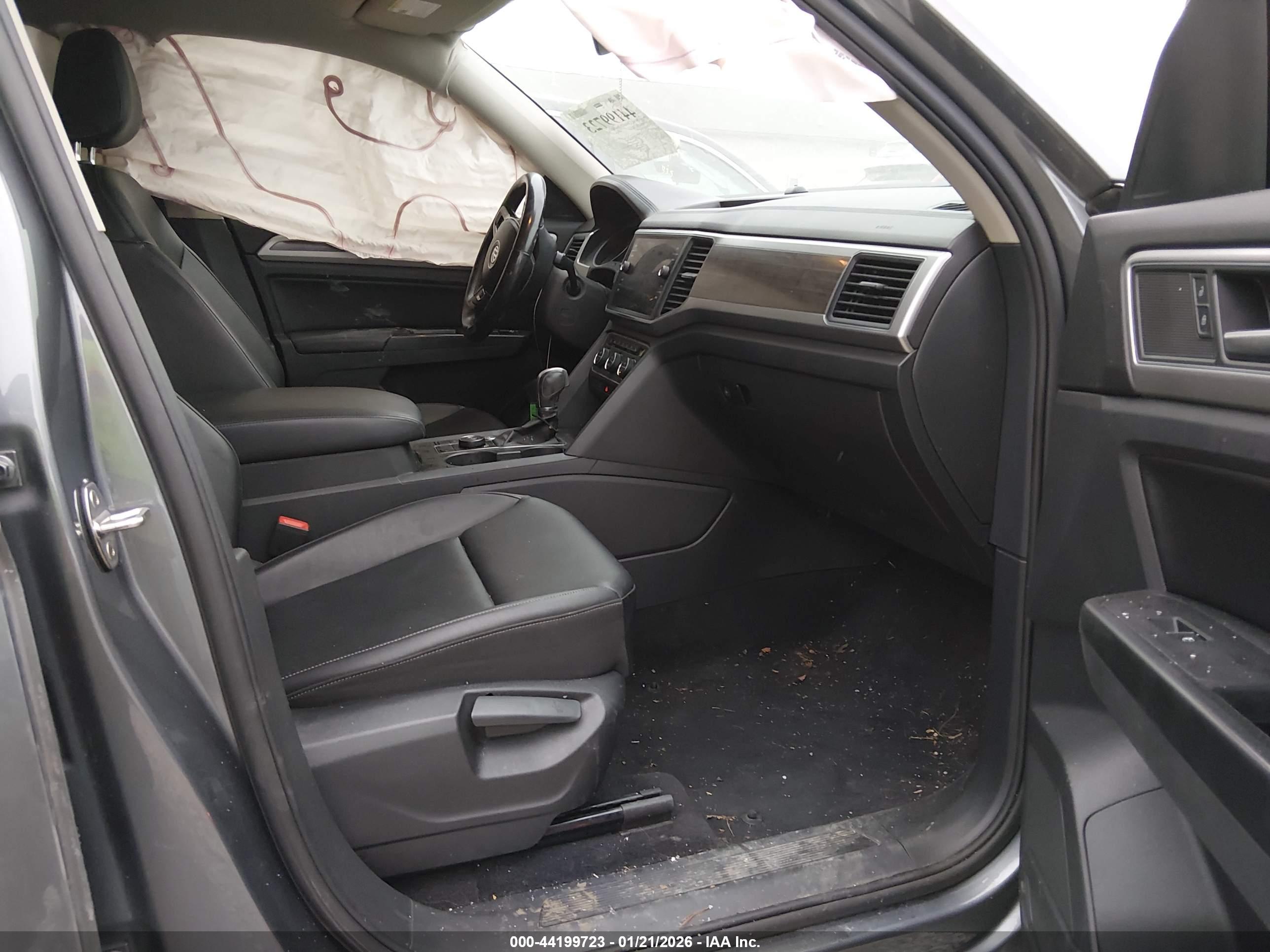 VOLKSWAGEN ATLAS image 5