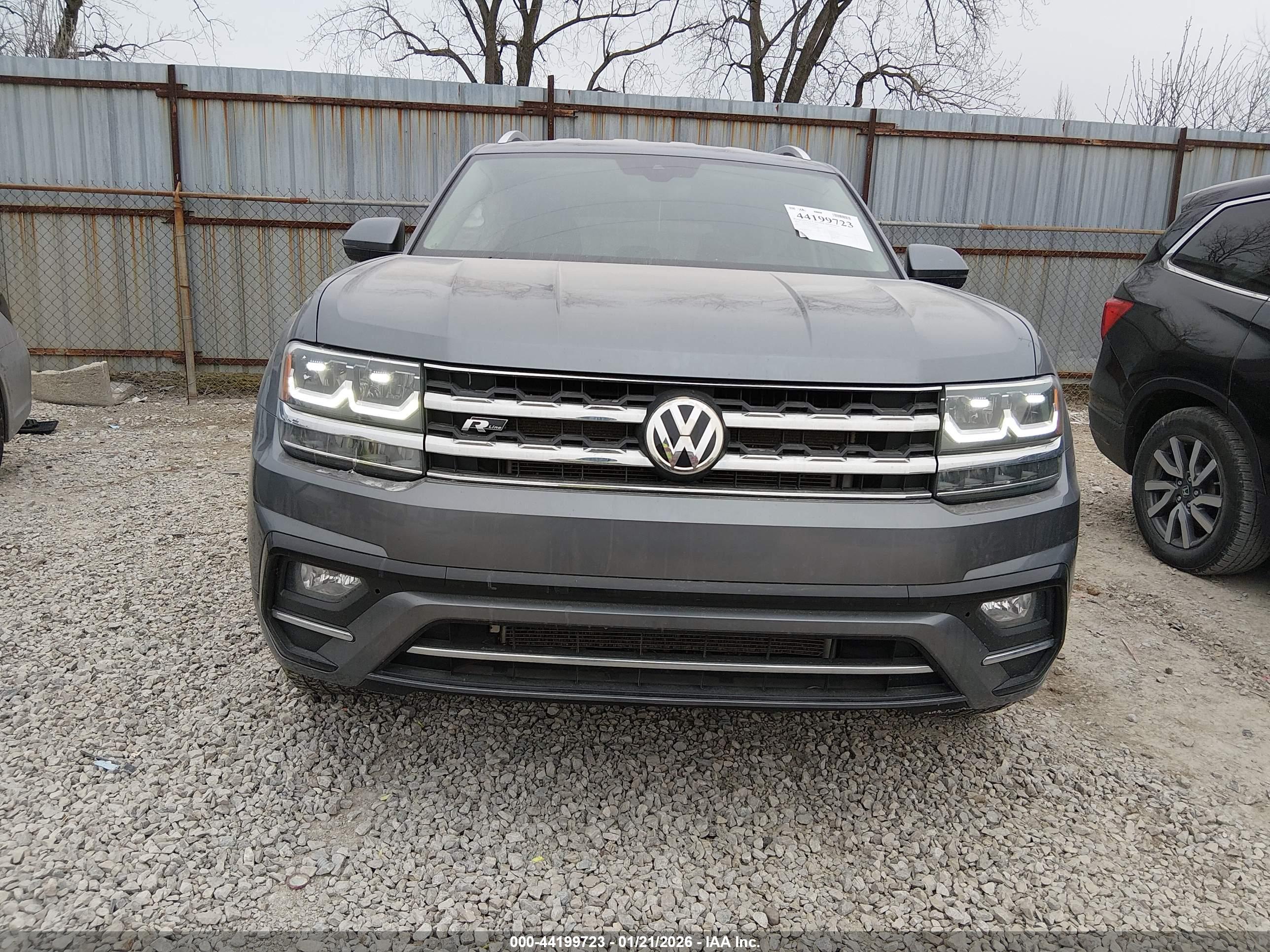 VOLKSWAGEN ATLAS image 6