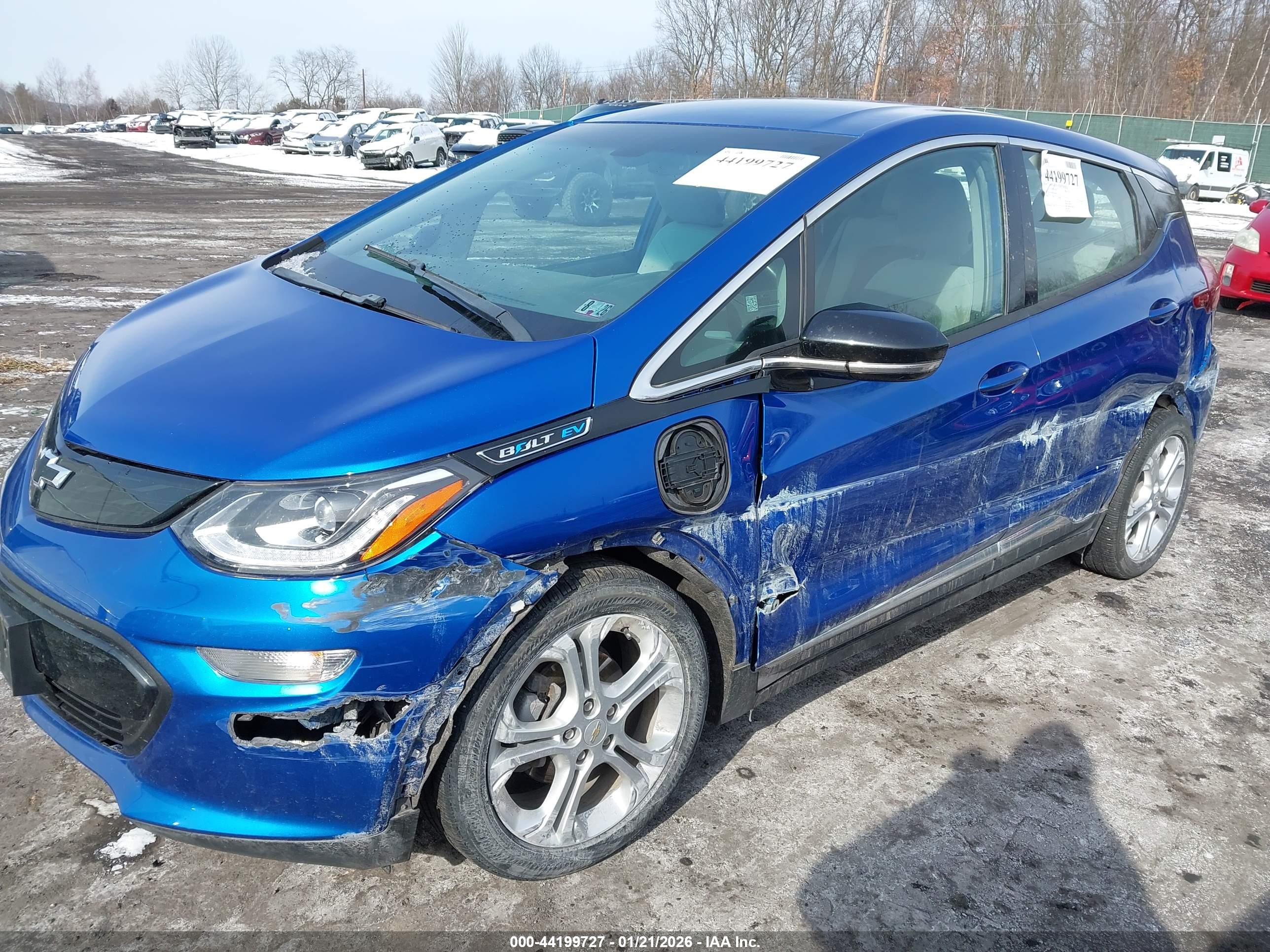 CHEVROLET BOLT image 2