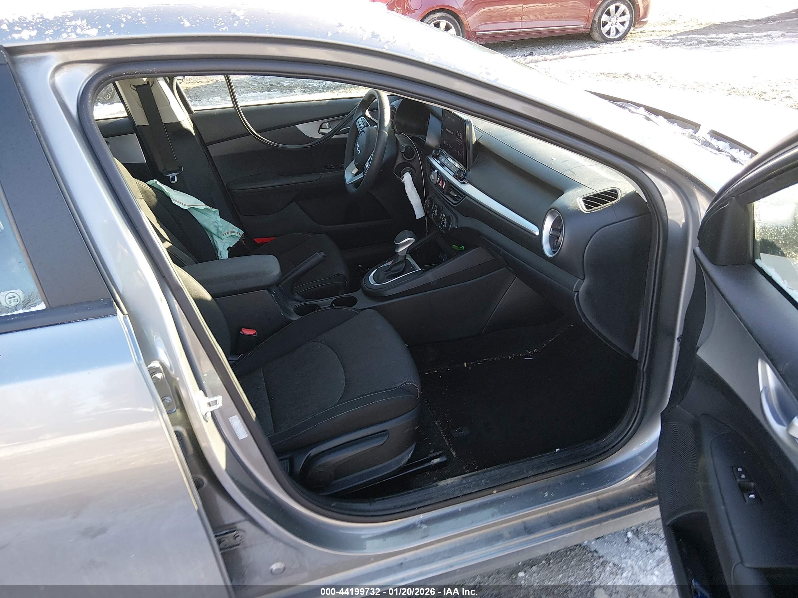 KIA FORTE image 5