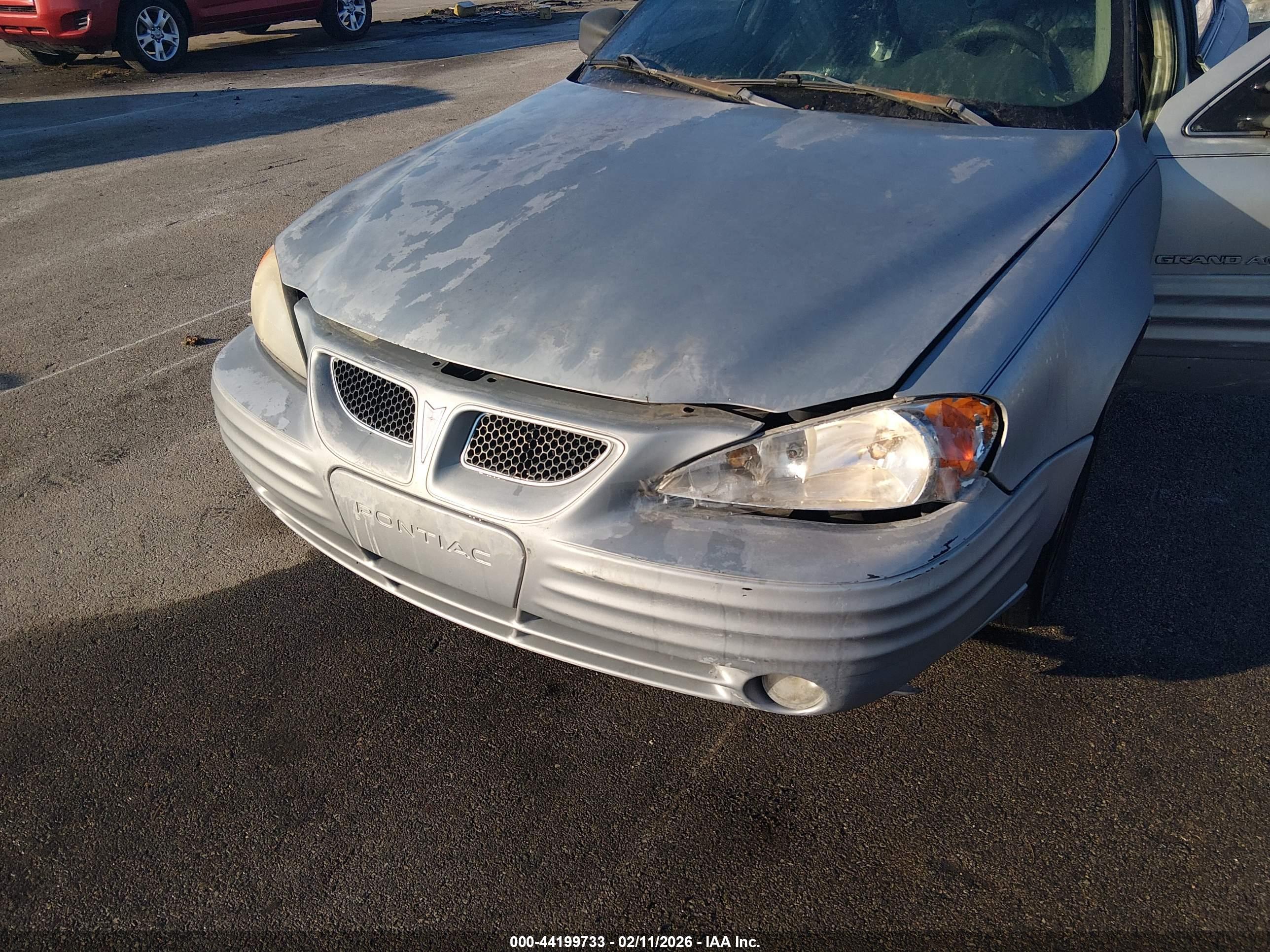 PONTIAC GRAND image 6
