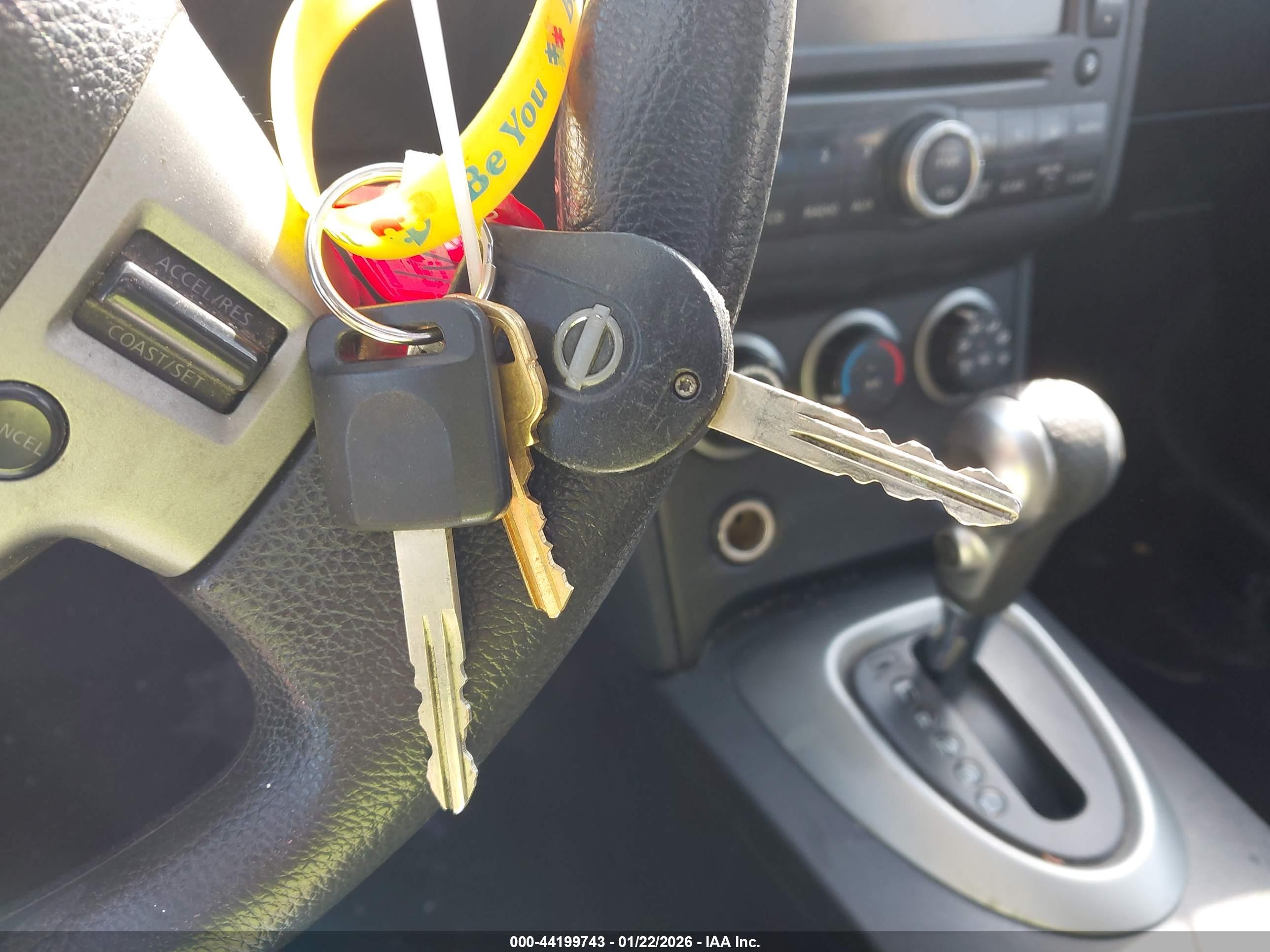 NISSAN ROGUE image 11