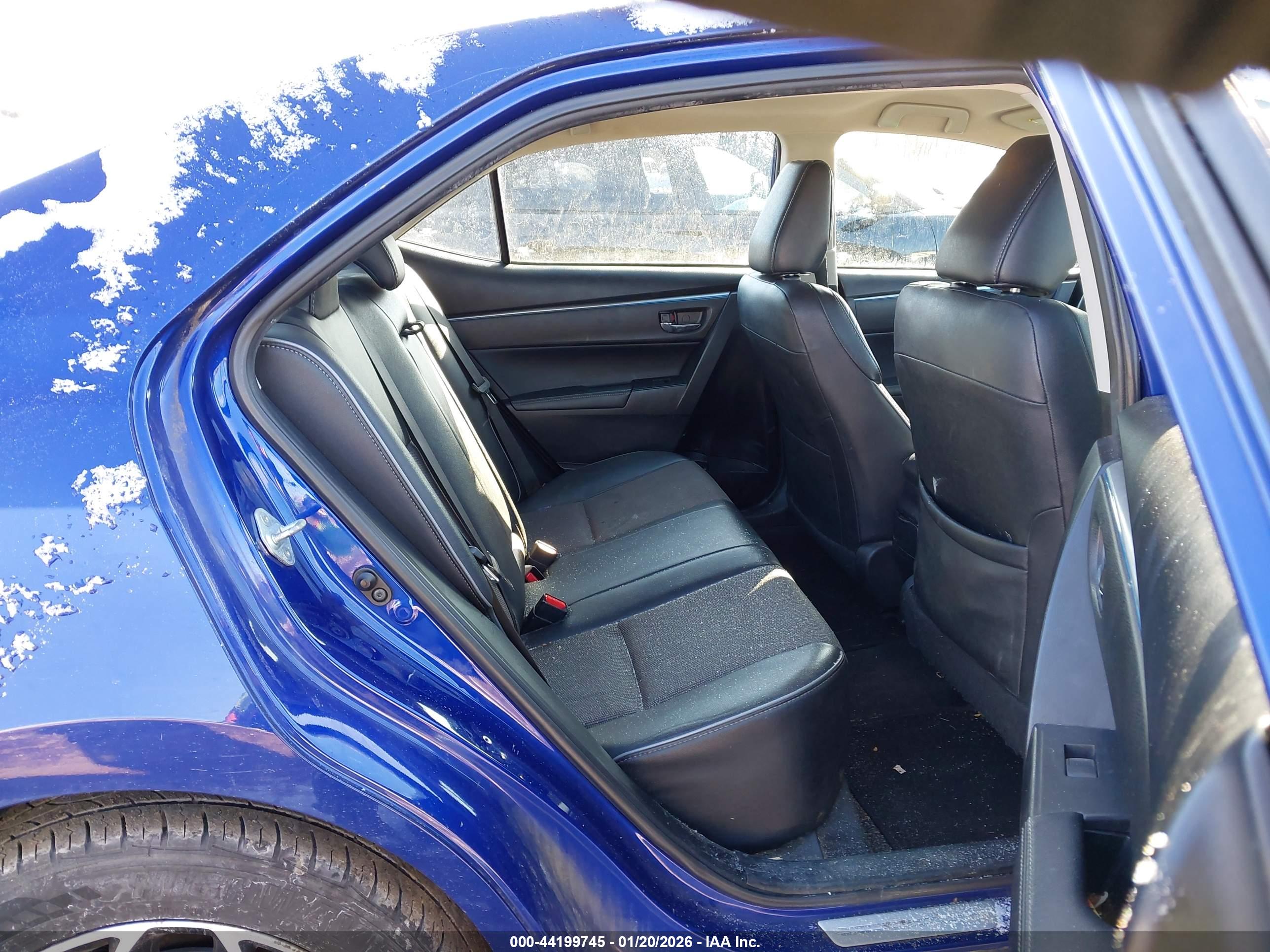 TOYOTA COROLLA image 8