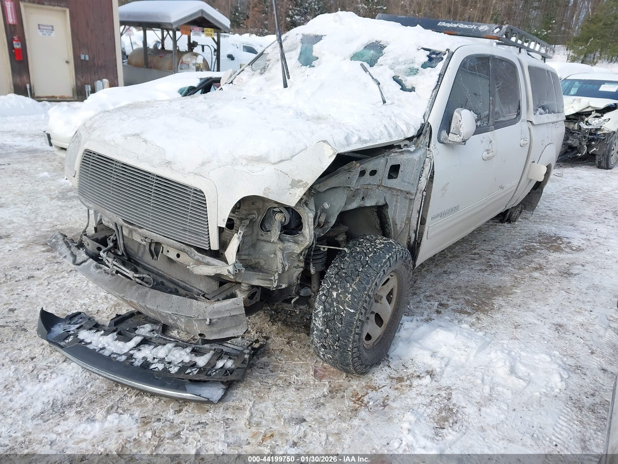 TOYOTA TUNDRA image 2