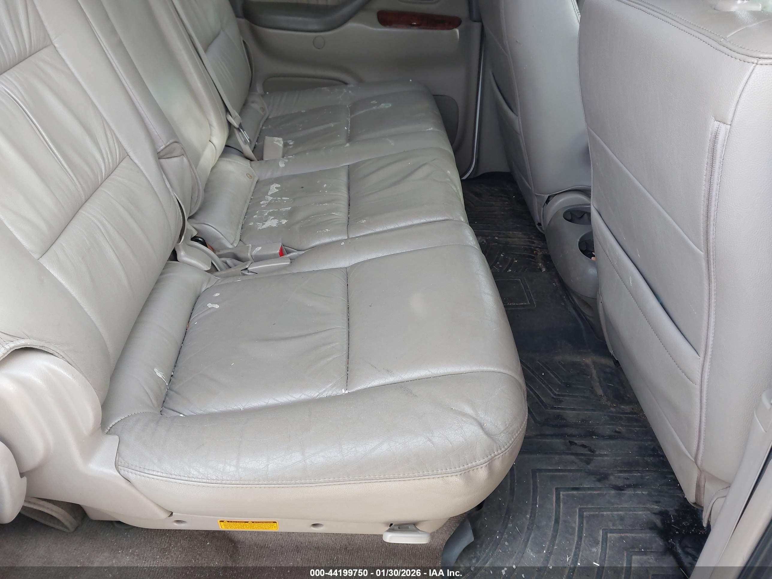 TOYOTA TUNDRA image 8
