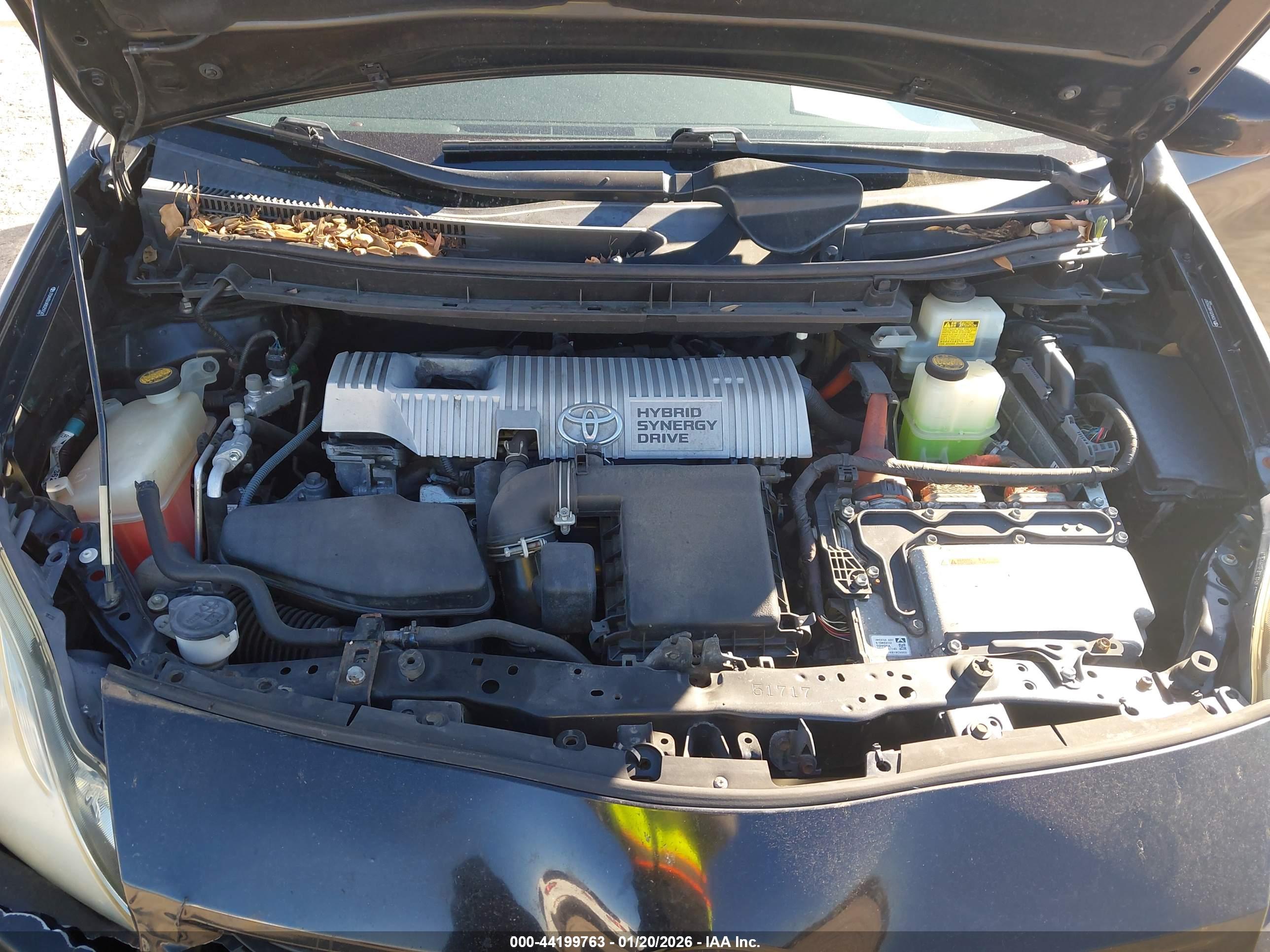 TOYOTA PRIUS image 10