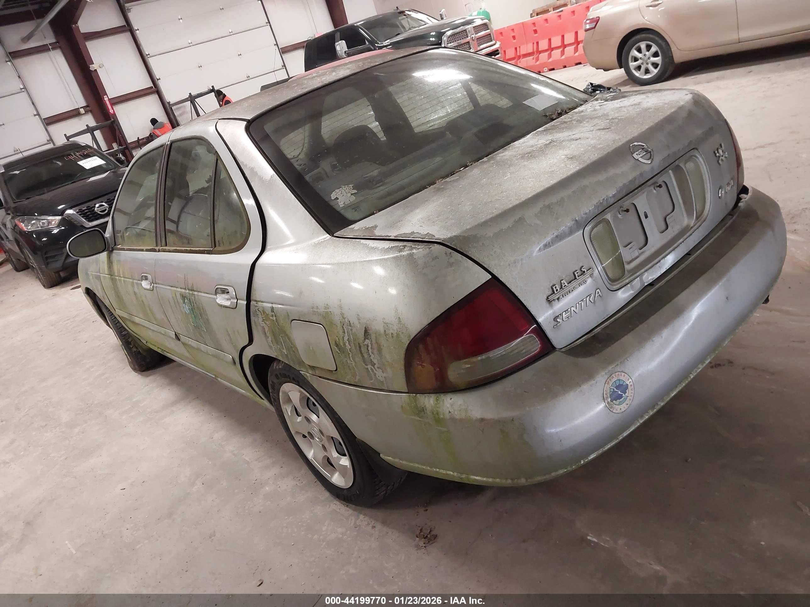 NISSAN SENTRA image 3