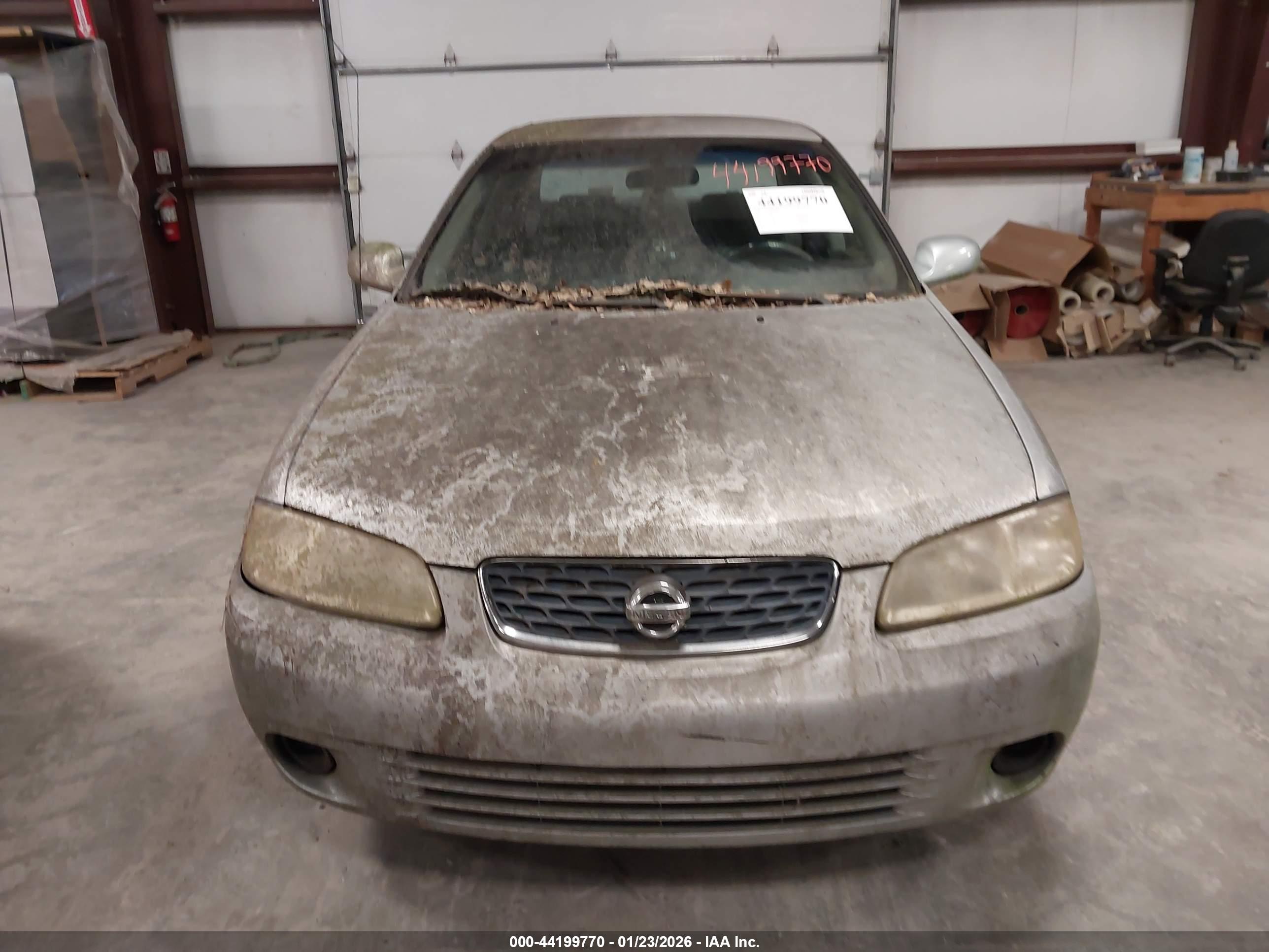 NISSAN SENTRA image 6