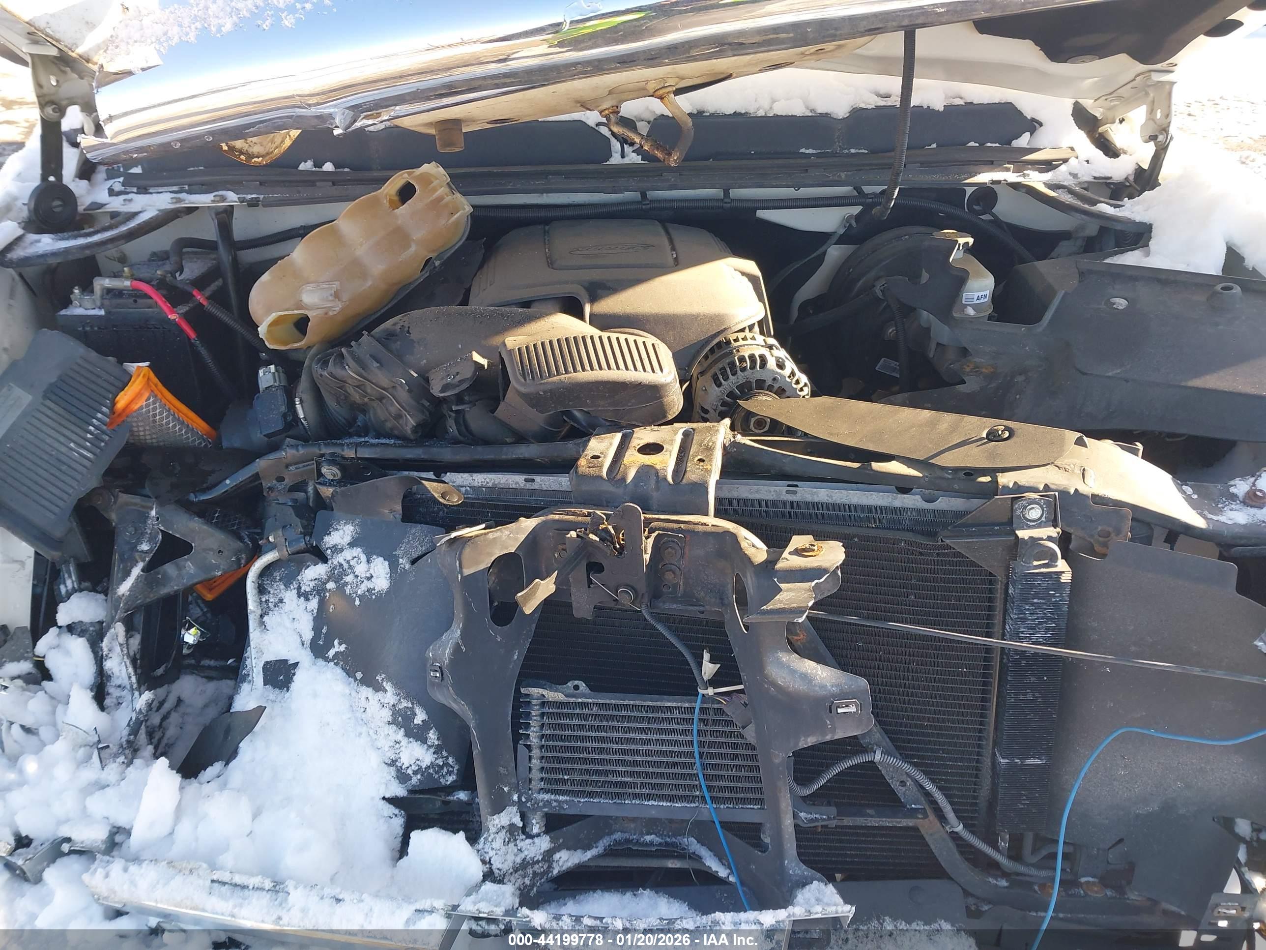 CHEVROLET SILVERADO image 10