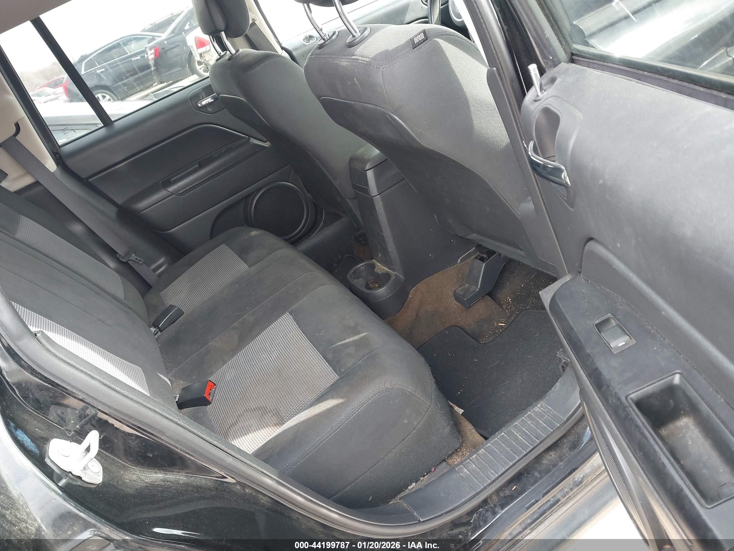 JEEP COMPASS image 8