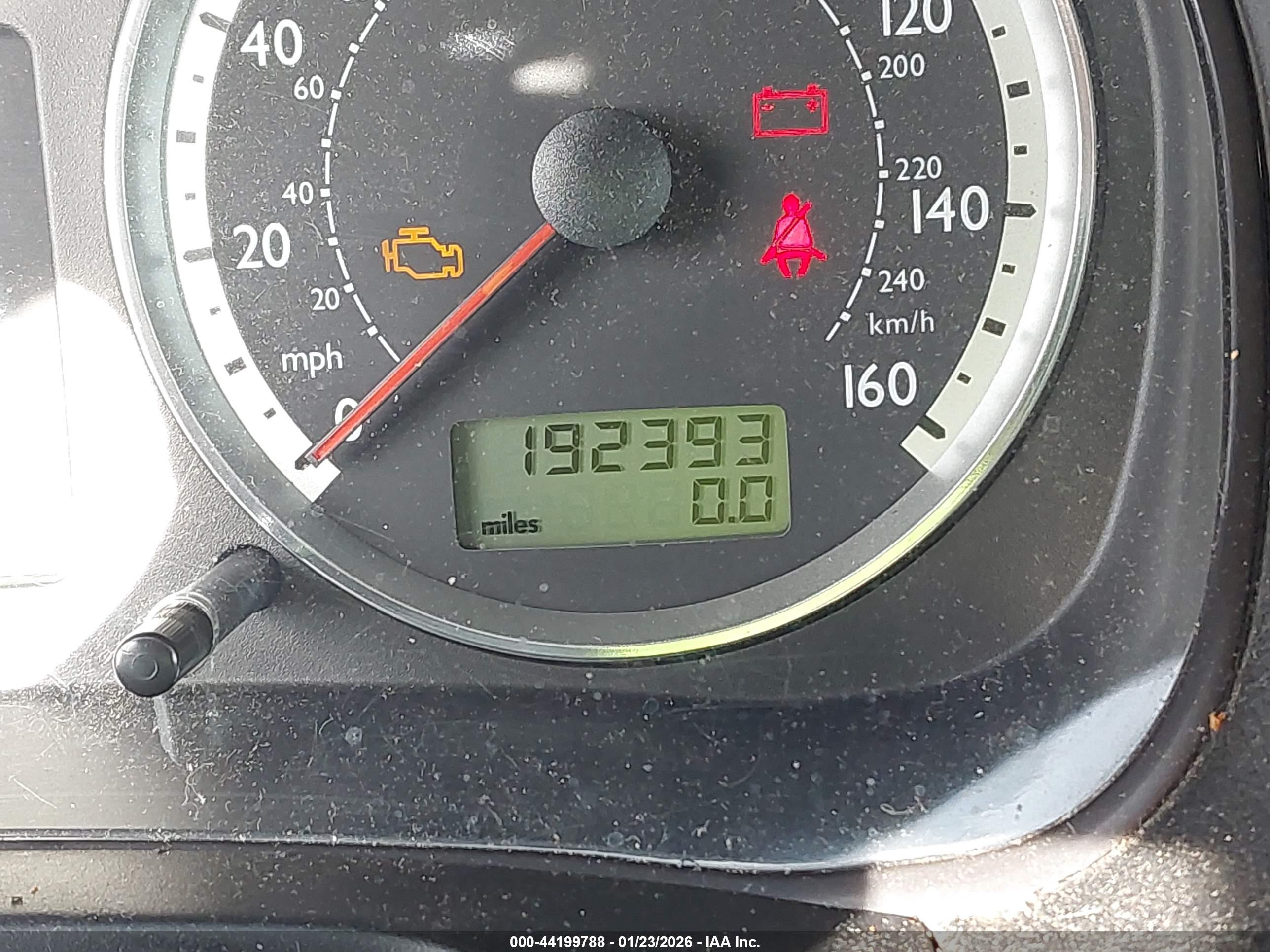 VOLKSWAGEN JETTA image 7