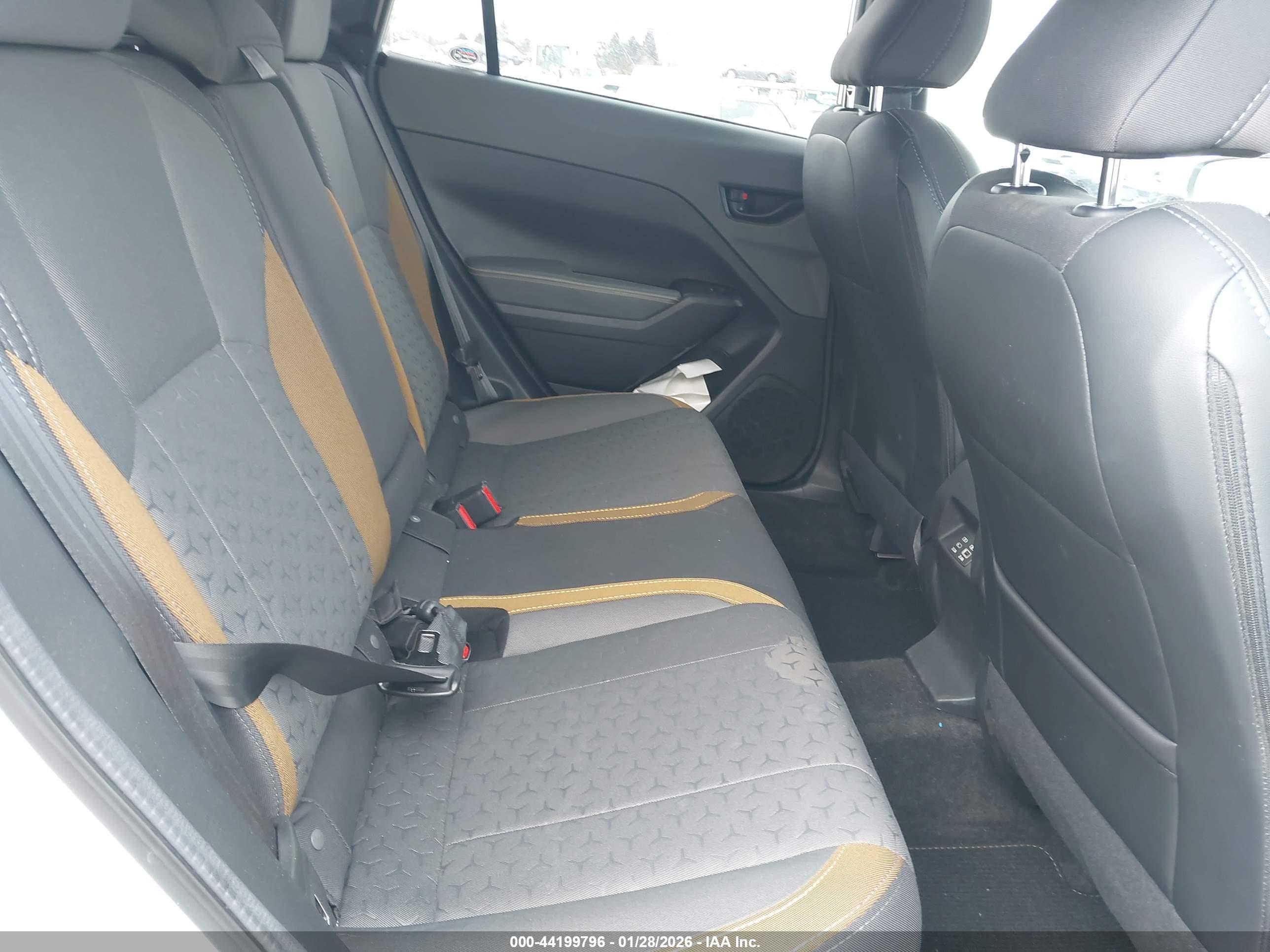 SUBARU CROSSTREK image 8