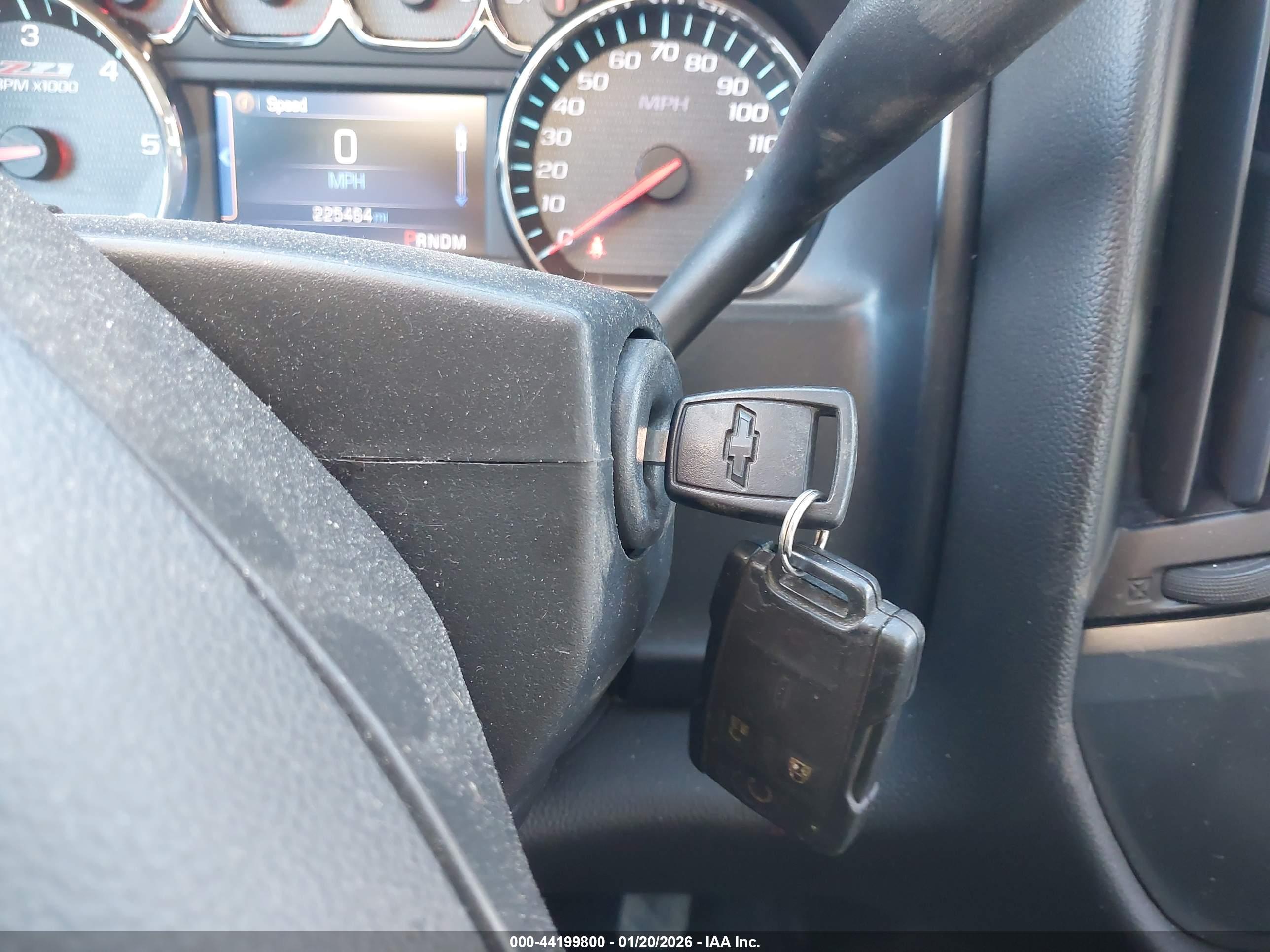 CHEVROLET SILVERADO image 11