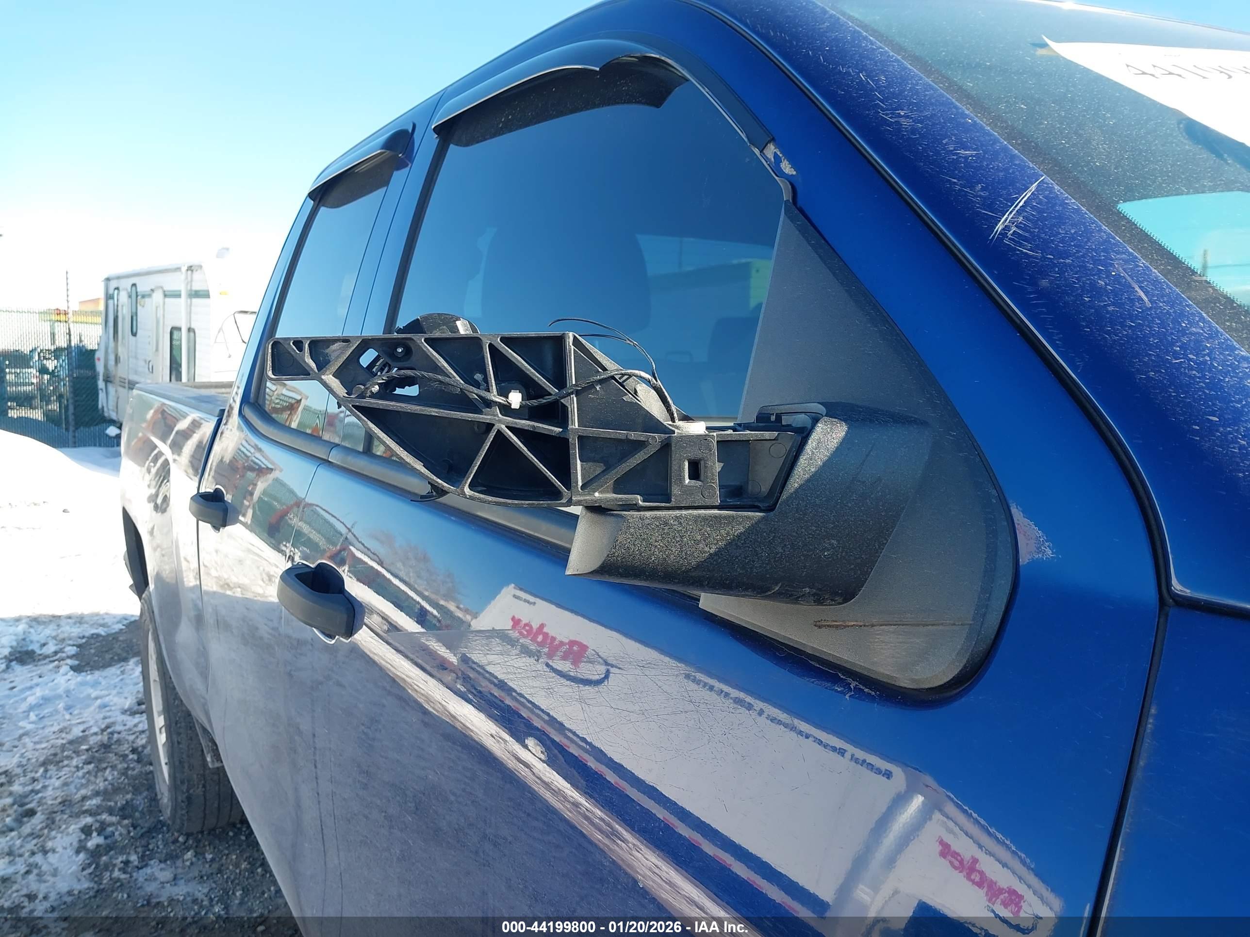 CHEVROLET SILVERADO image 6