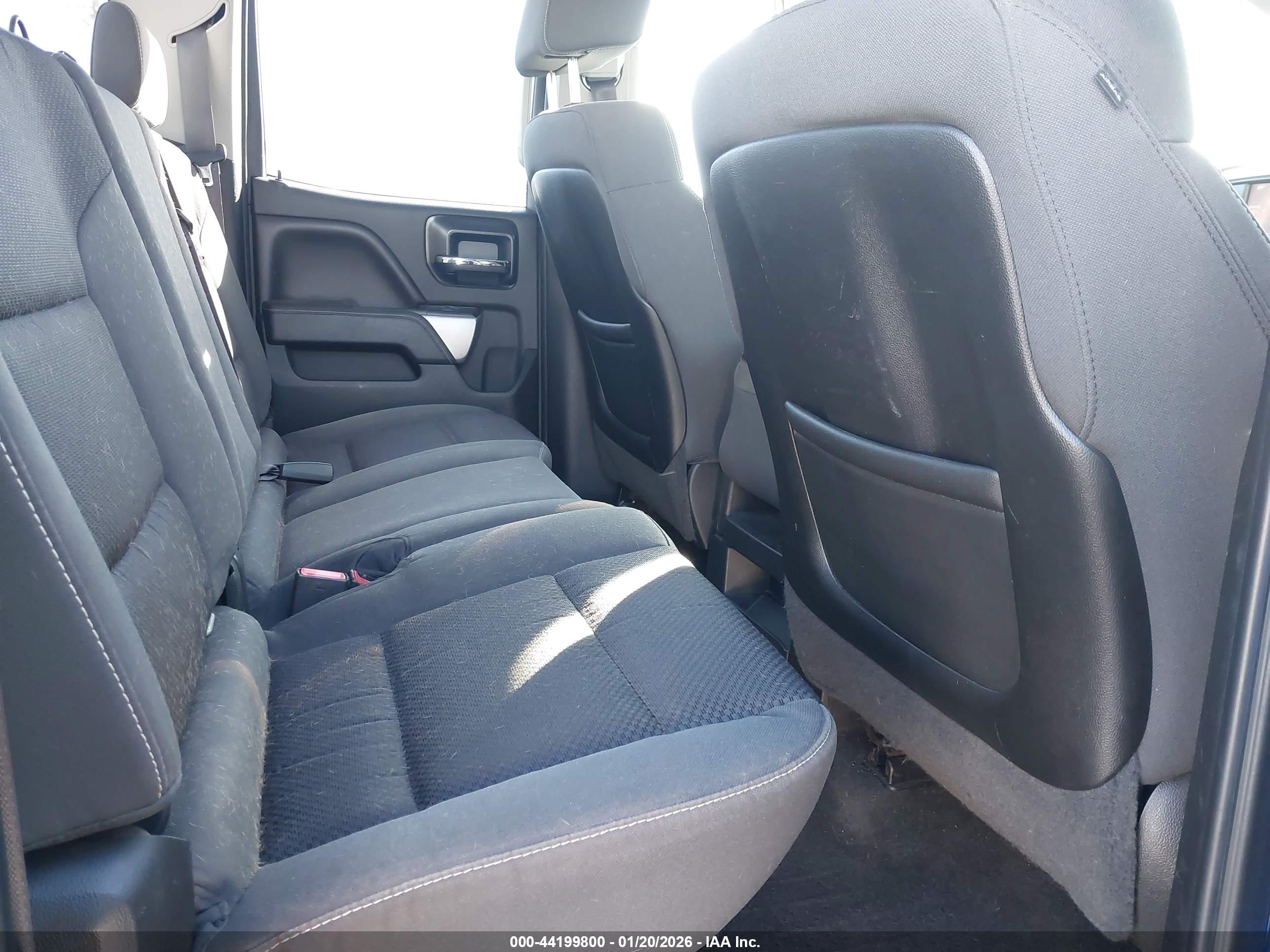 CHEVROLET SILVERADO image 8