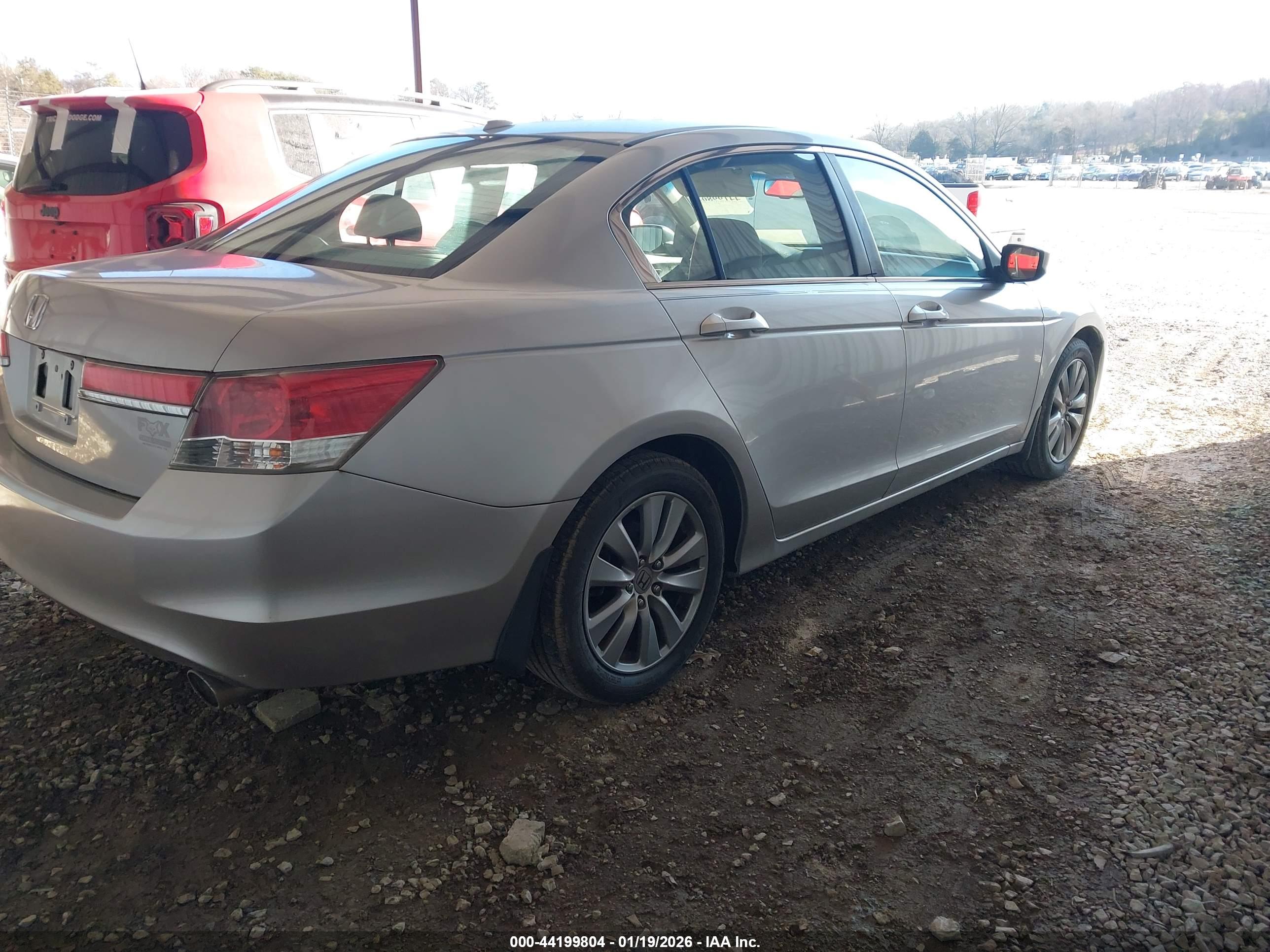 HONDA ACCORD image 4