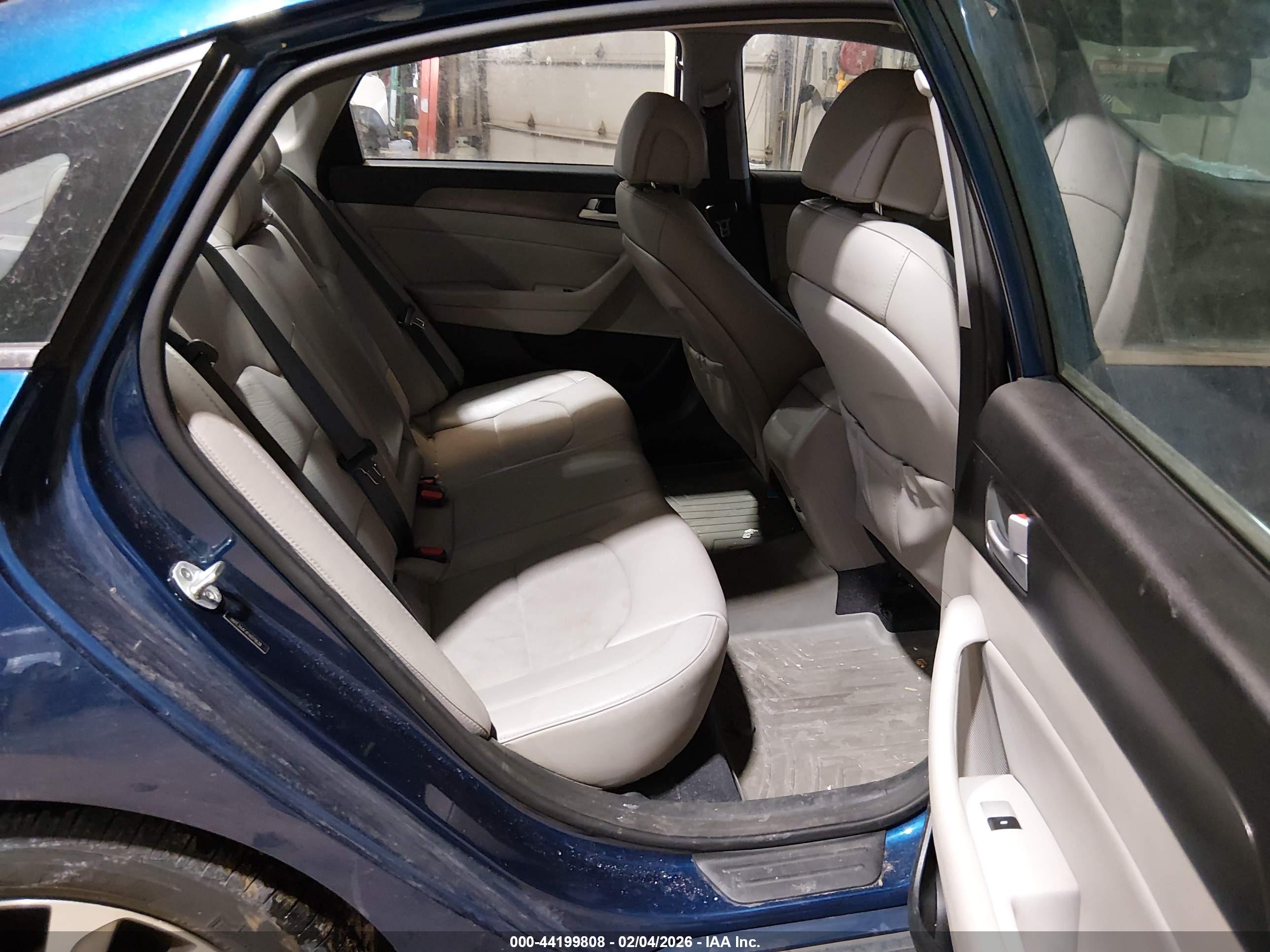 HYUNDAI SONATA image 8