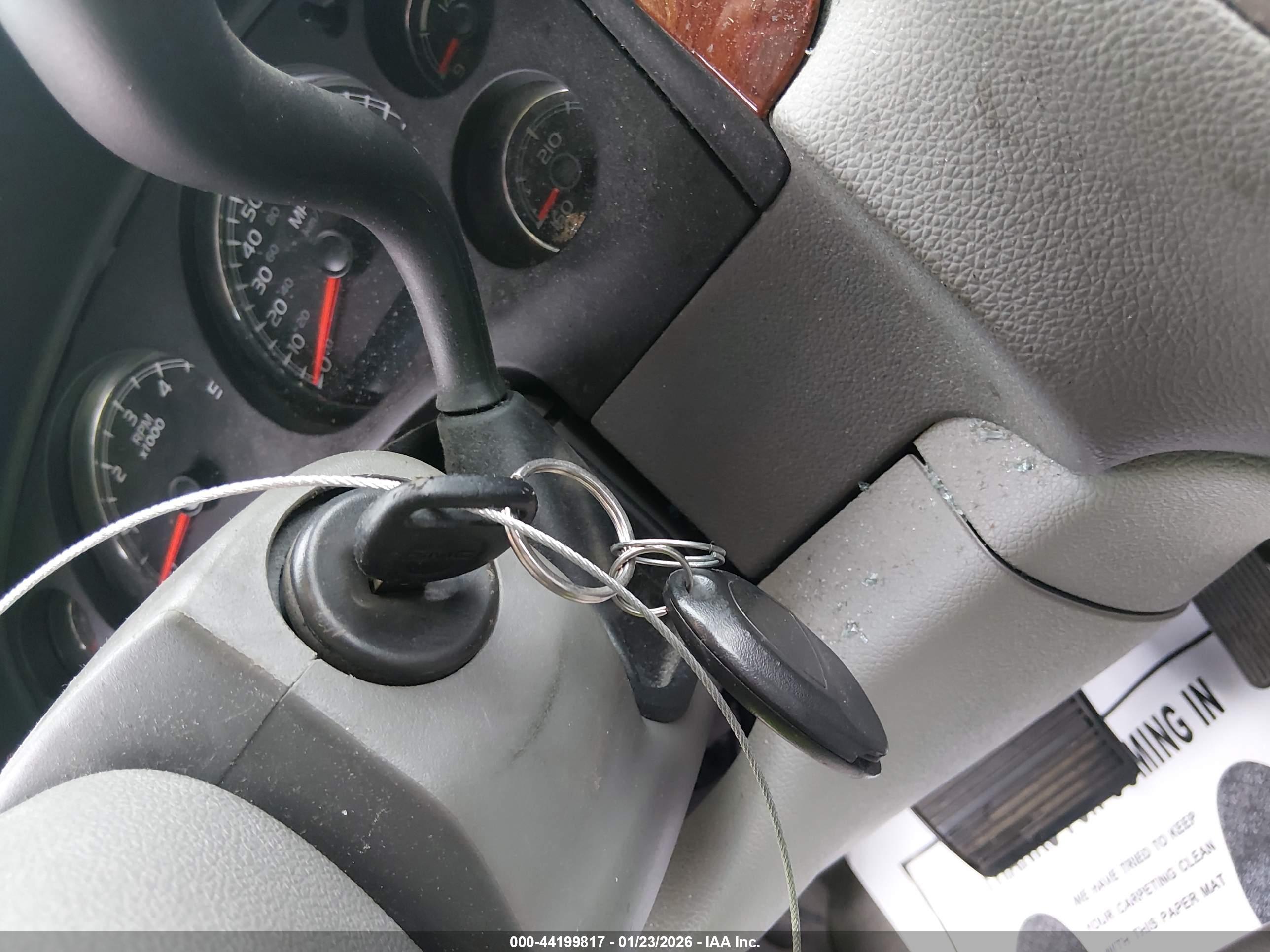 GMC YUKON image 11