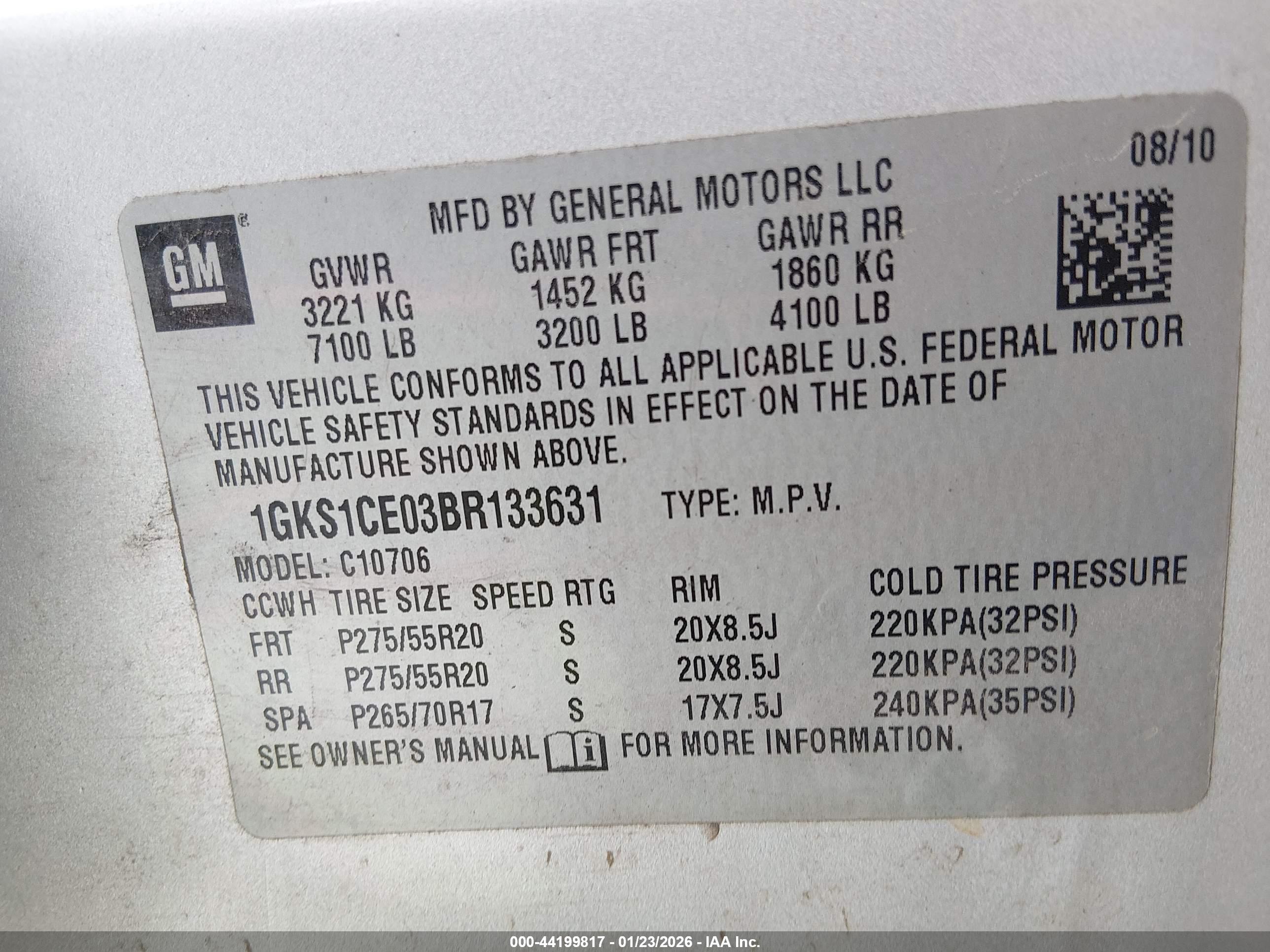 GMC YUKON image 9