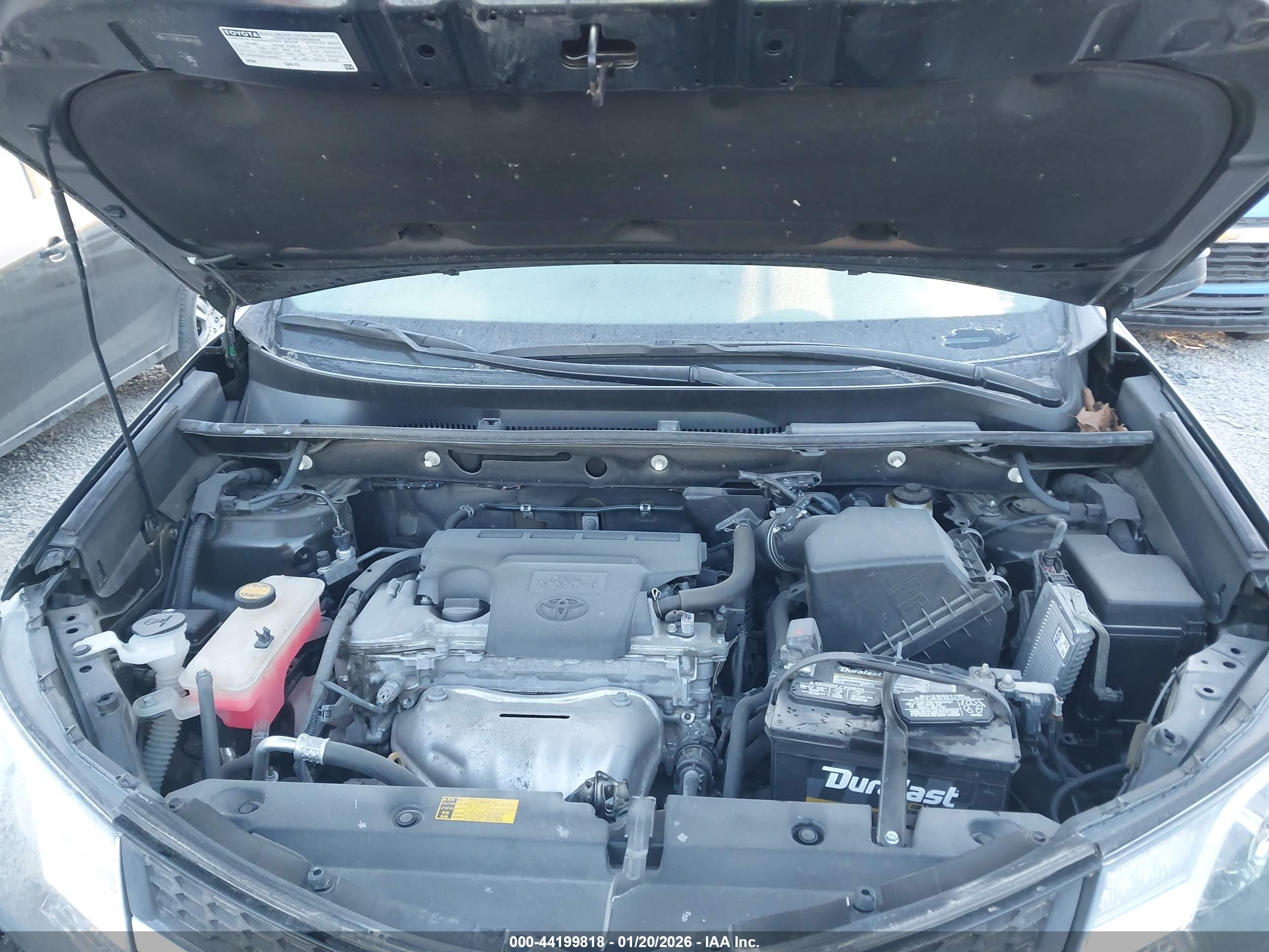 TOYOTA RAV4 image 10