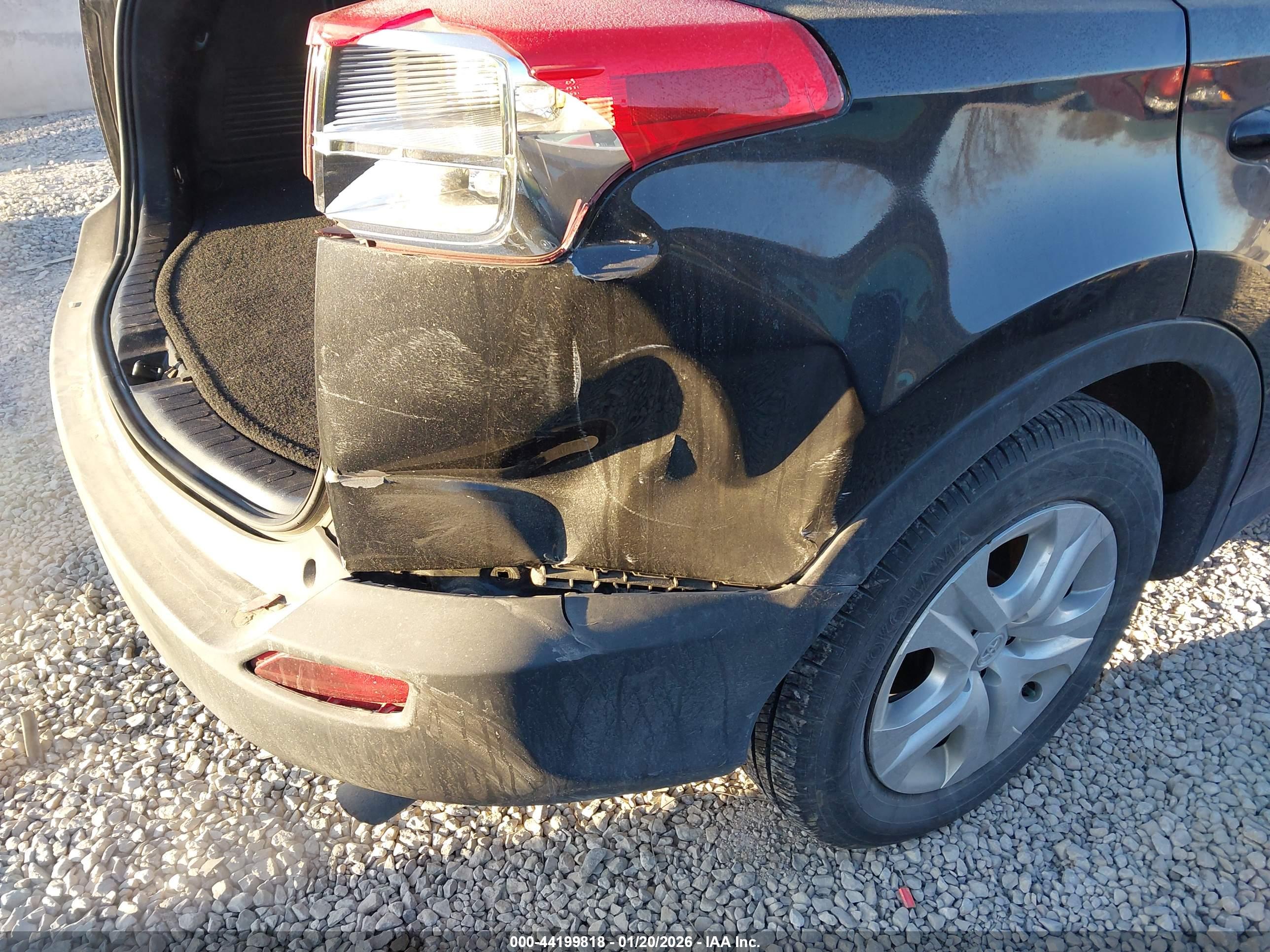 TOYOTA RAV4 image 6